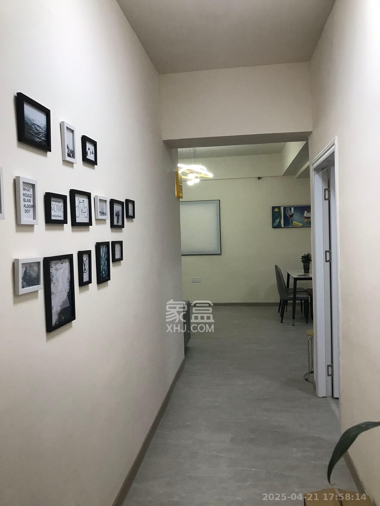 上城星座  1室1厅1卫   2880.00元/月室内图