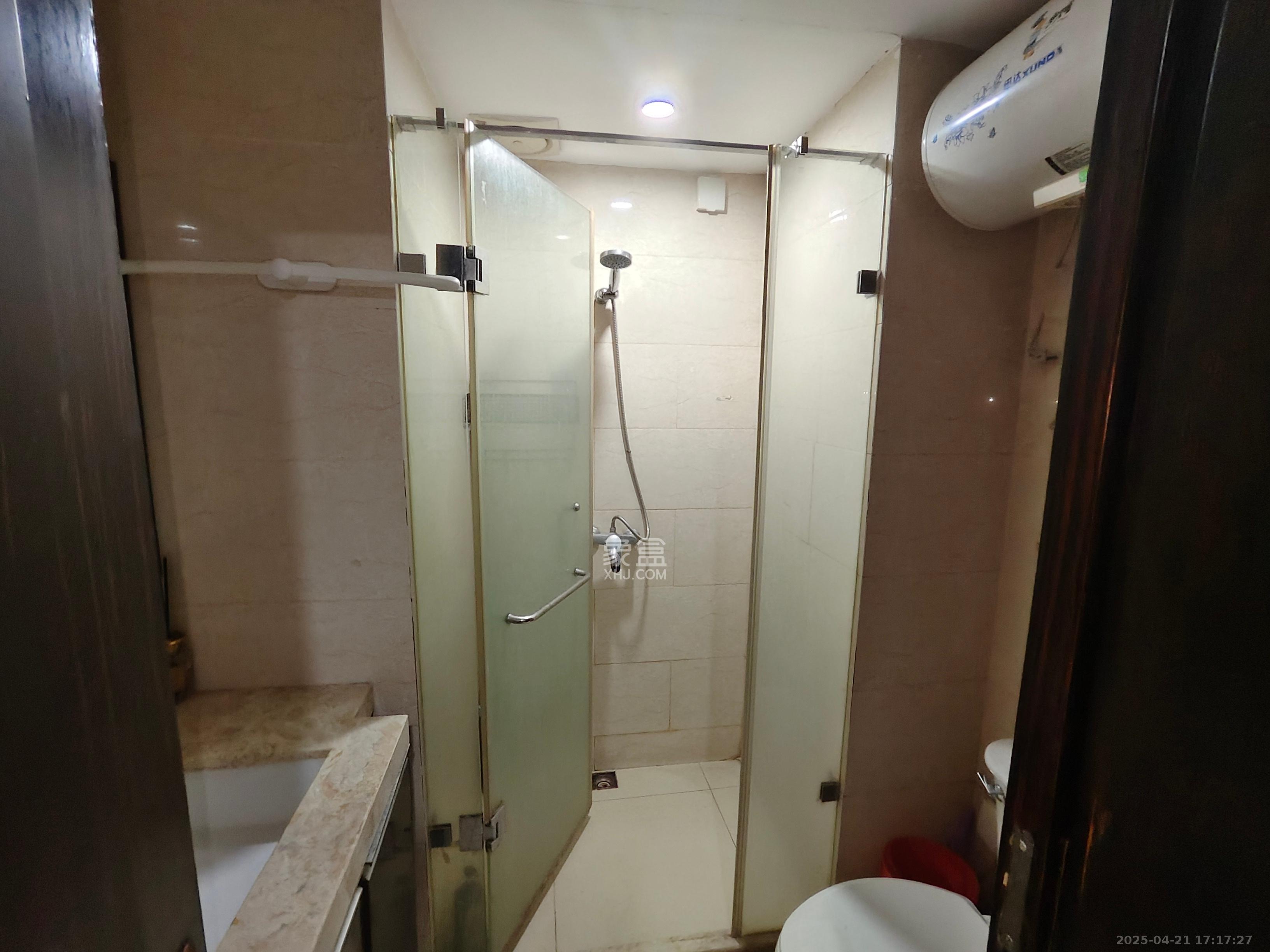 德思勤城市广场（宝格丽公寓）  1室1厅1卫   1800.00元/月室内图