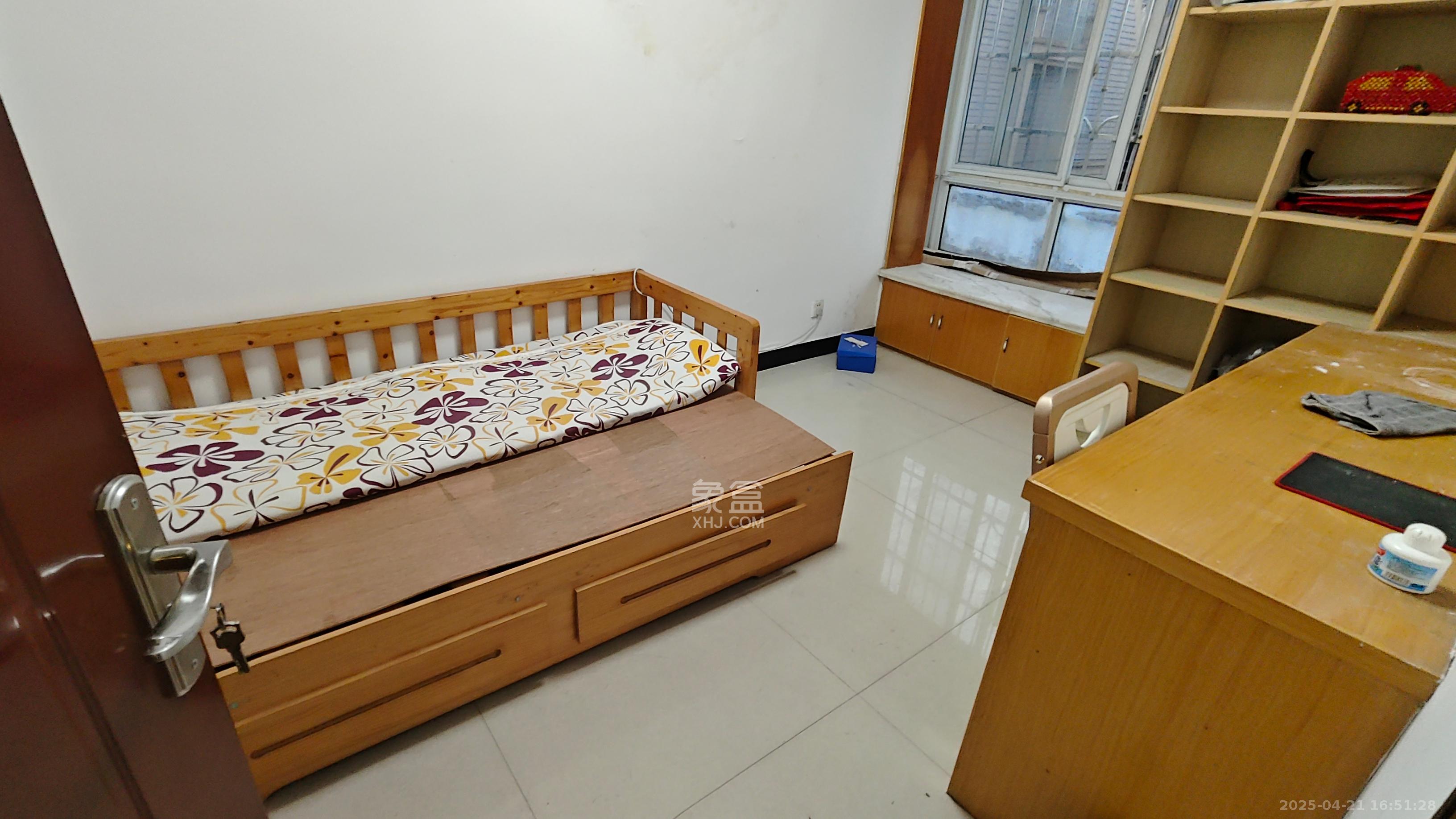 水木兰庭 3室2厅1卫 1800.0元/月 水木兰庭 3室2厅1卫 1800.0元/月室内图