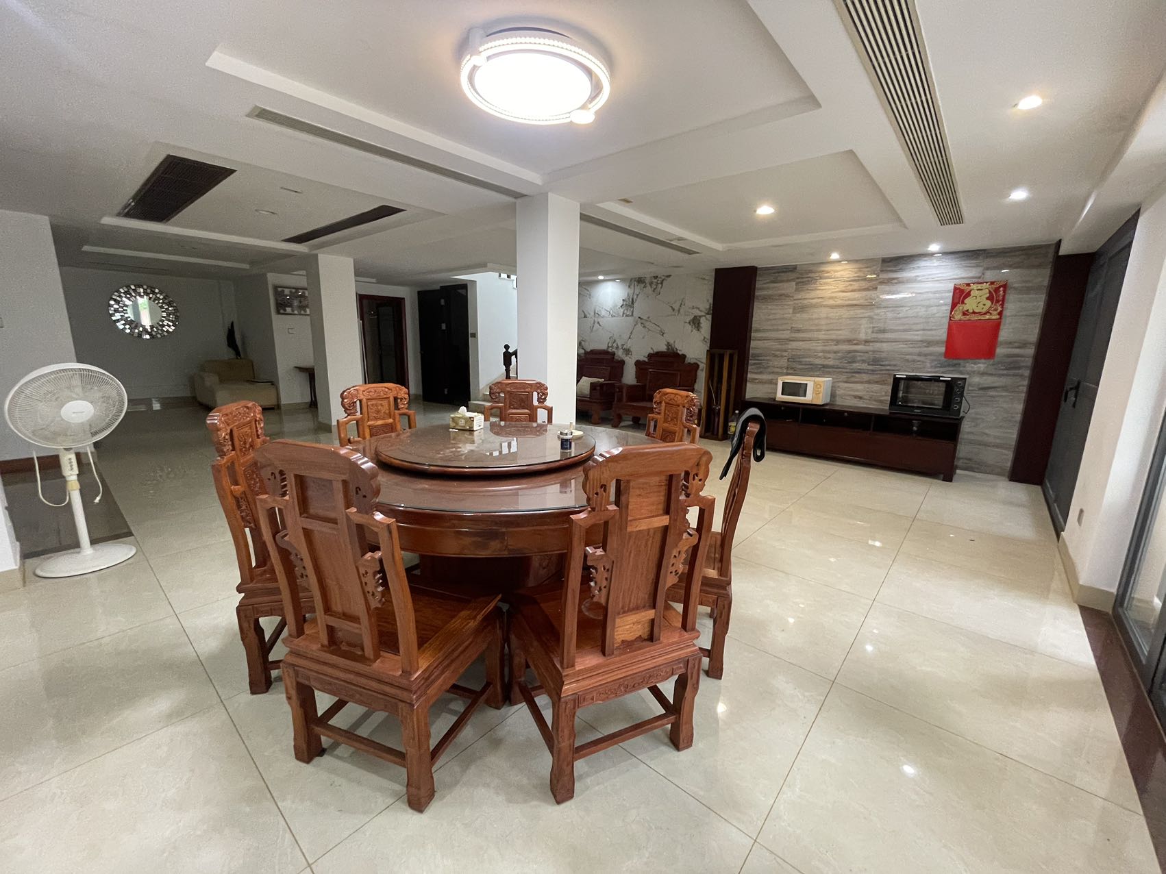 鸿洲江山 9室3厅3卫 16000.0元/月 鸿洲江山 9室3厅3卫 16000.0元/月室内图