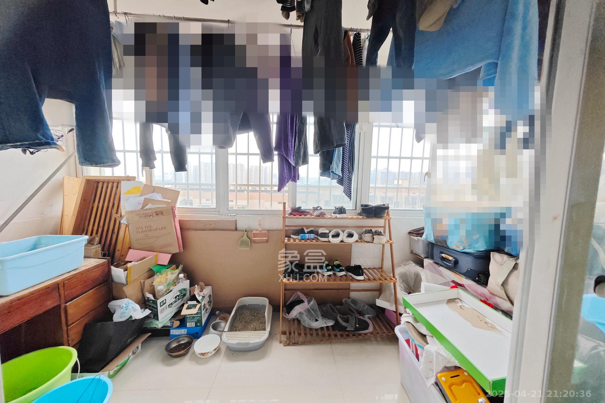 桔香鑫城  2室2厅1卫   80.00万阳台