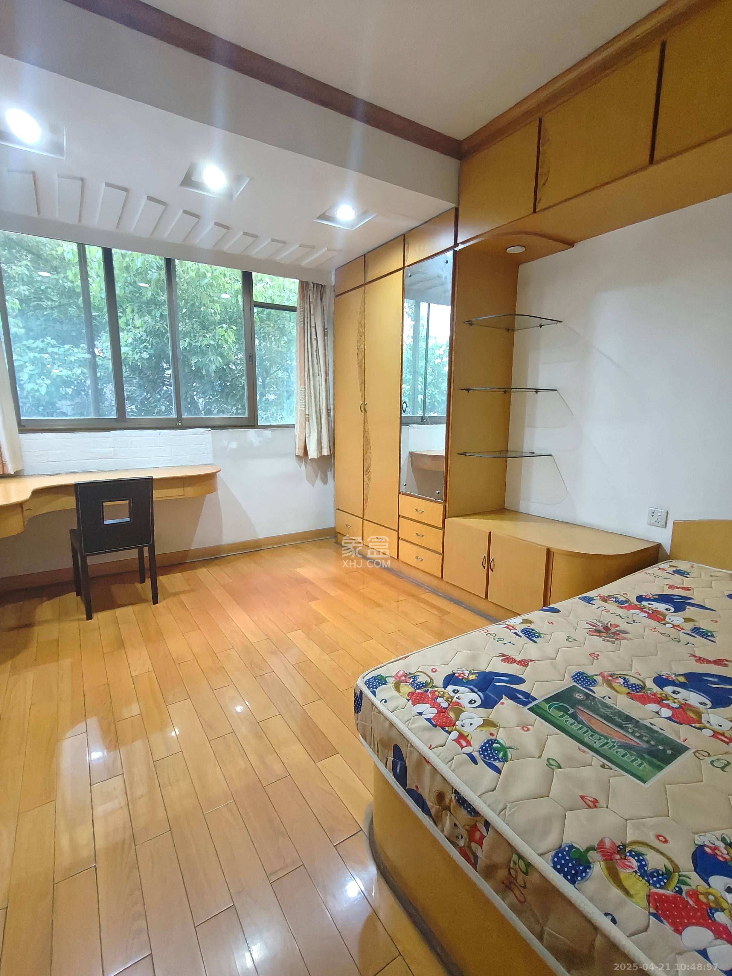 向韶村  2室1厅1卫   2200.00元/月室内图