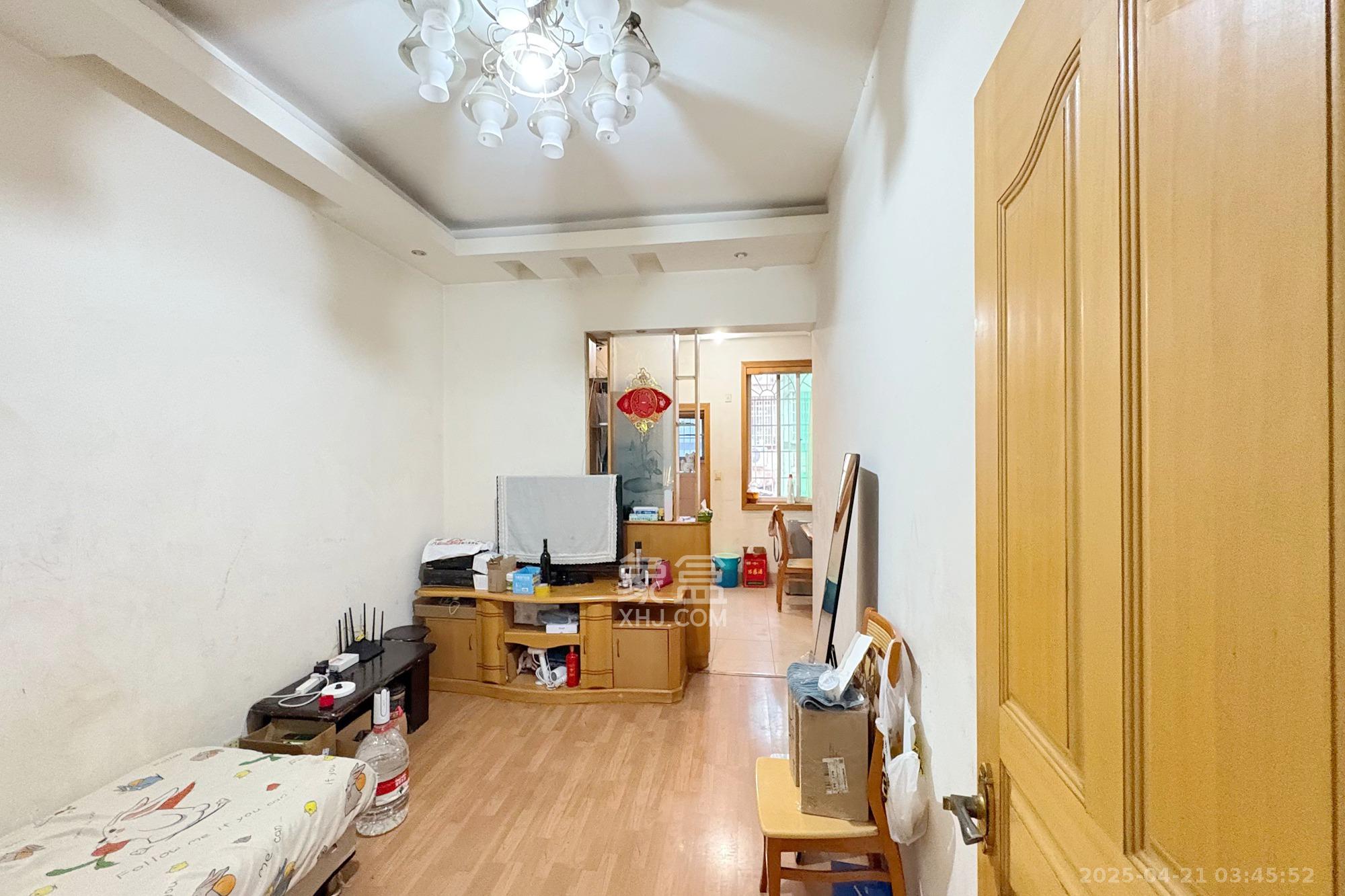 人民新村  3室1廳1衛(wèi)   58.00萬