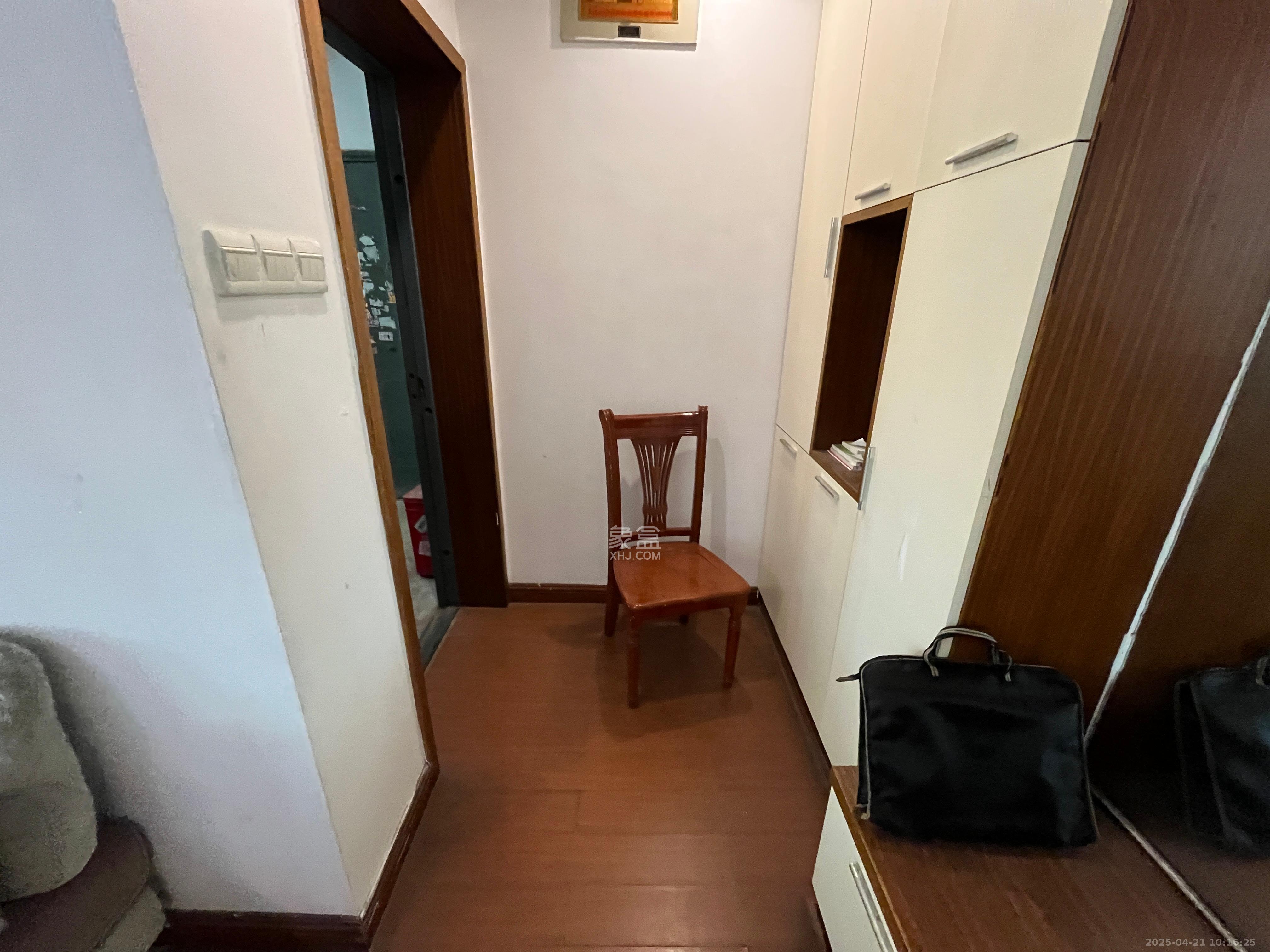 石长铁路宿舍 3室2厅2卫 2800.0元/月 石长铁路宿舍 3室2厅2卫 2800.0元/月室内图