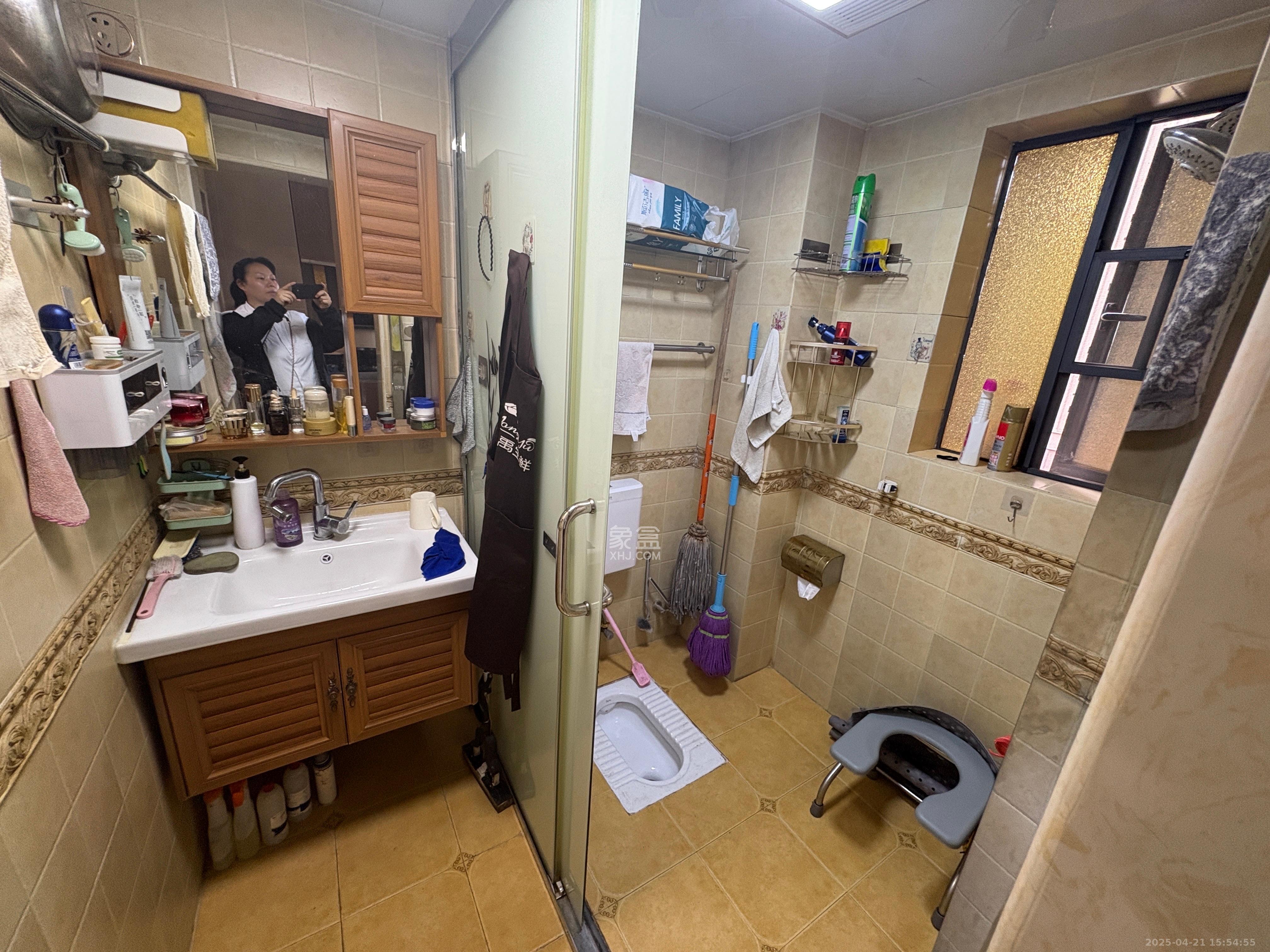 东驿竹园  2室2厅1卫   2400.00元/月室内图
