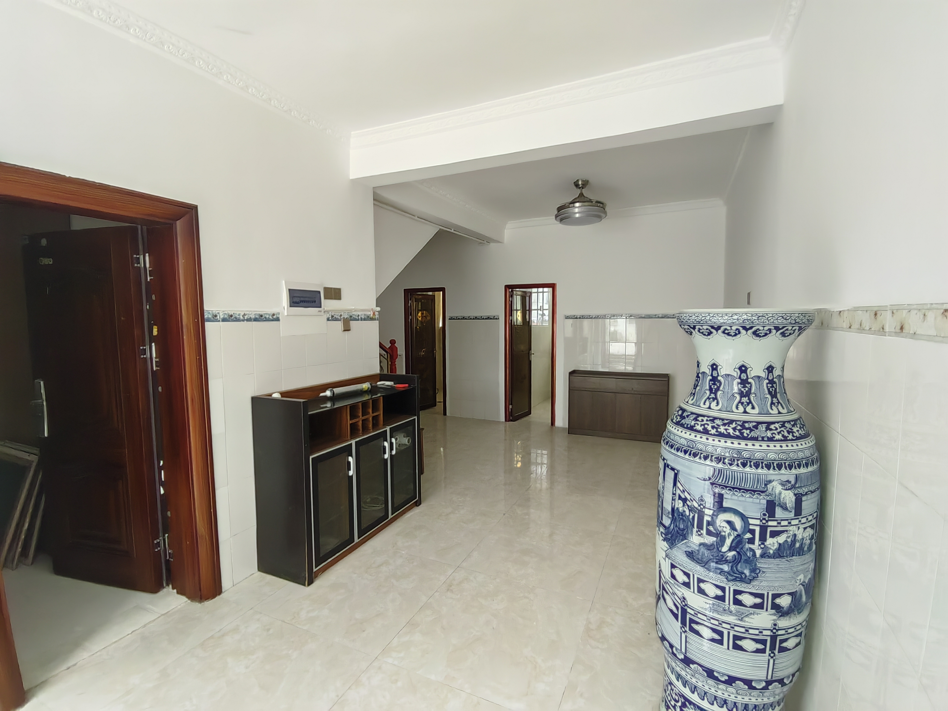 嘉安园别墅 10室4厅4卫 10000.0元/月 嘉安园别墅 10室4厅4卫 10000.0元/月室内图