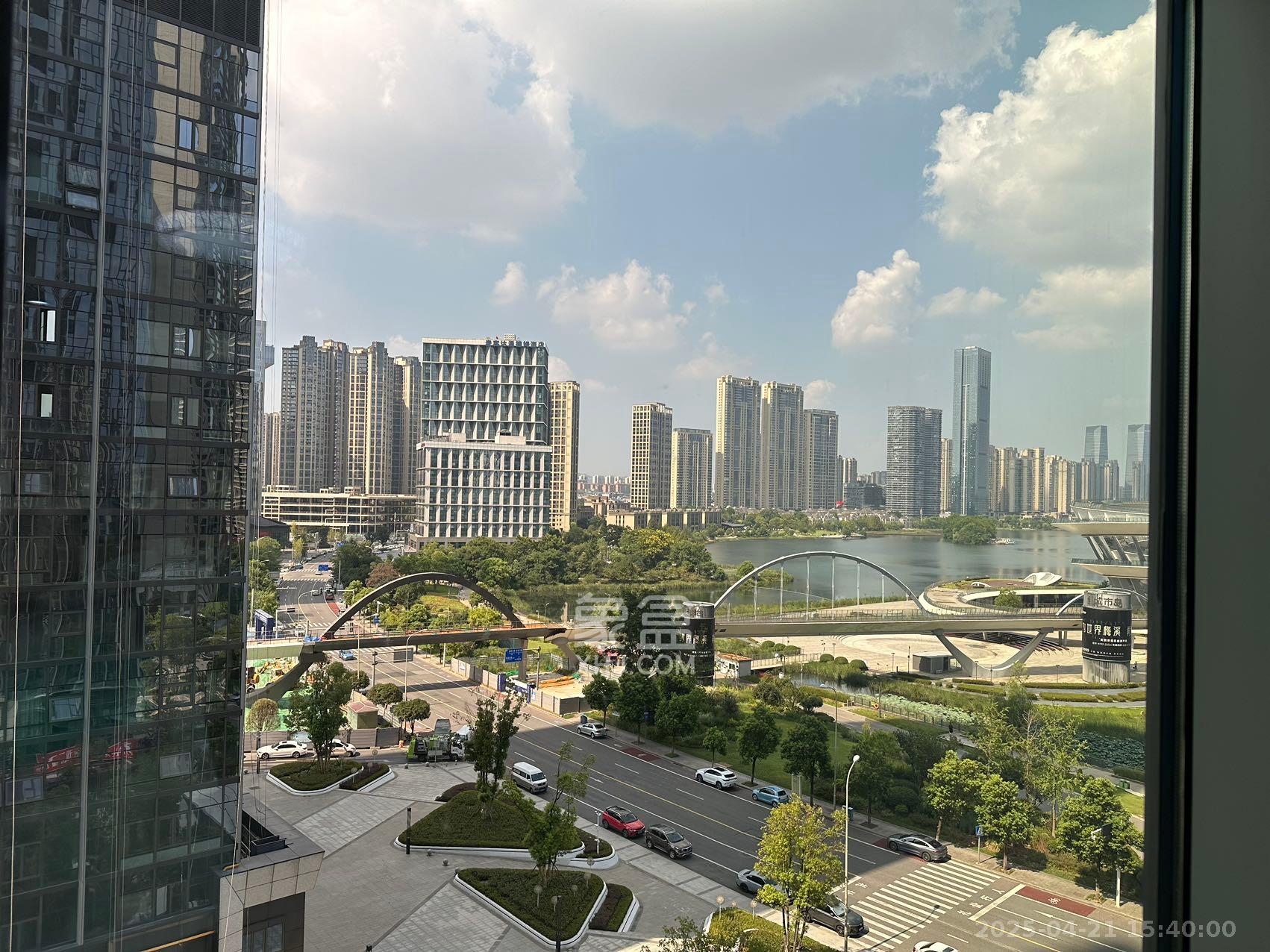 福晟翡翠湾  2室1厅1卫   2200.00元/月户型图