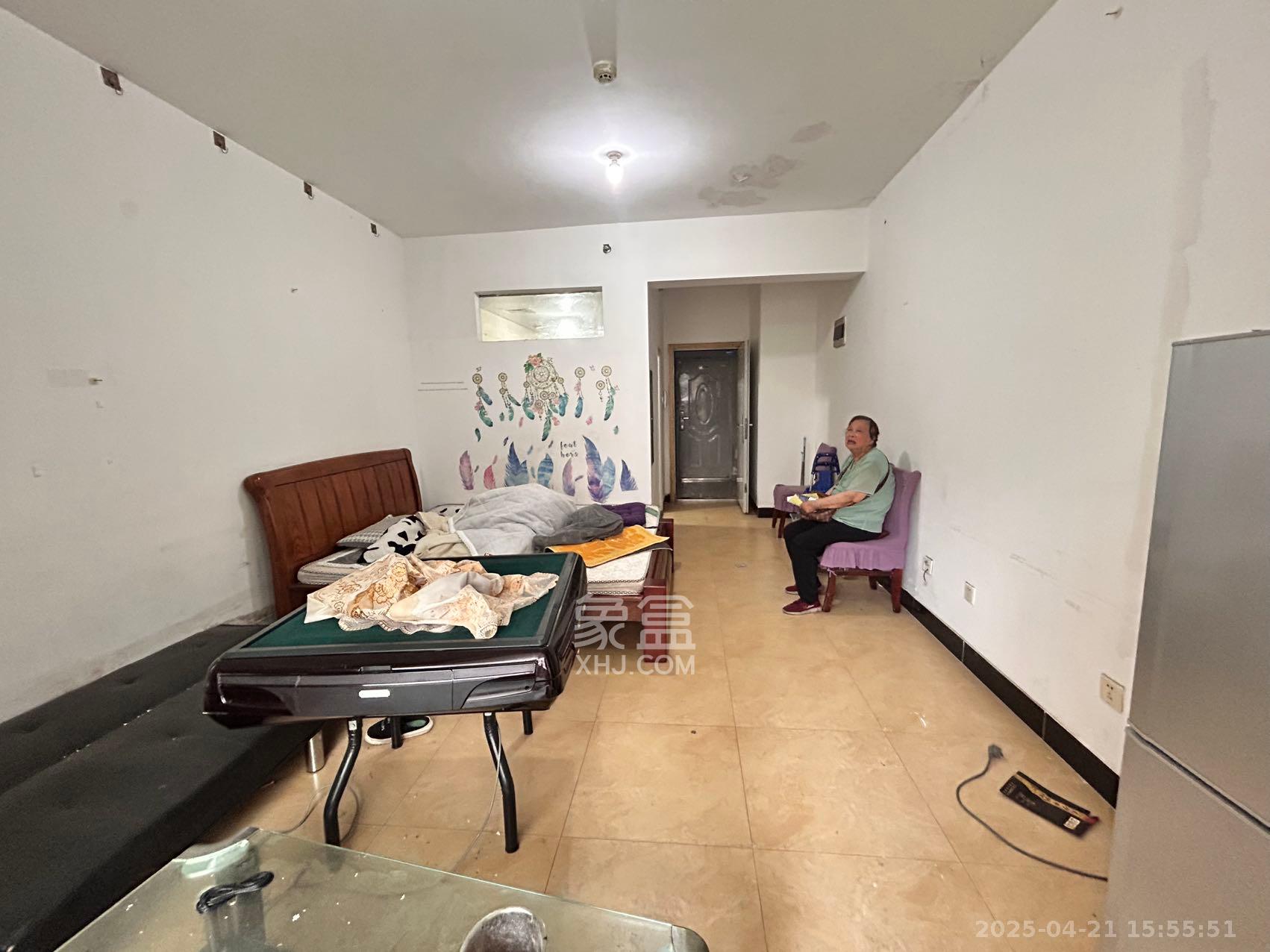 怡海星城 1室1厅1卫 900.0元/月 怡海星城 1室1厅1卫 900.0元/月室内图