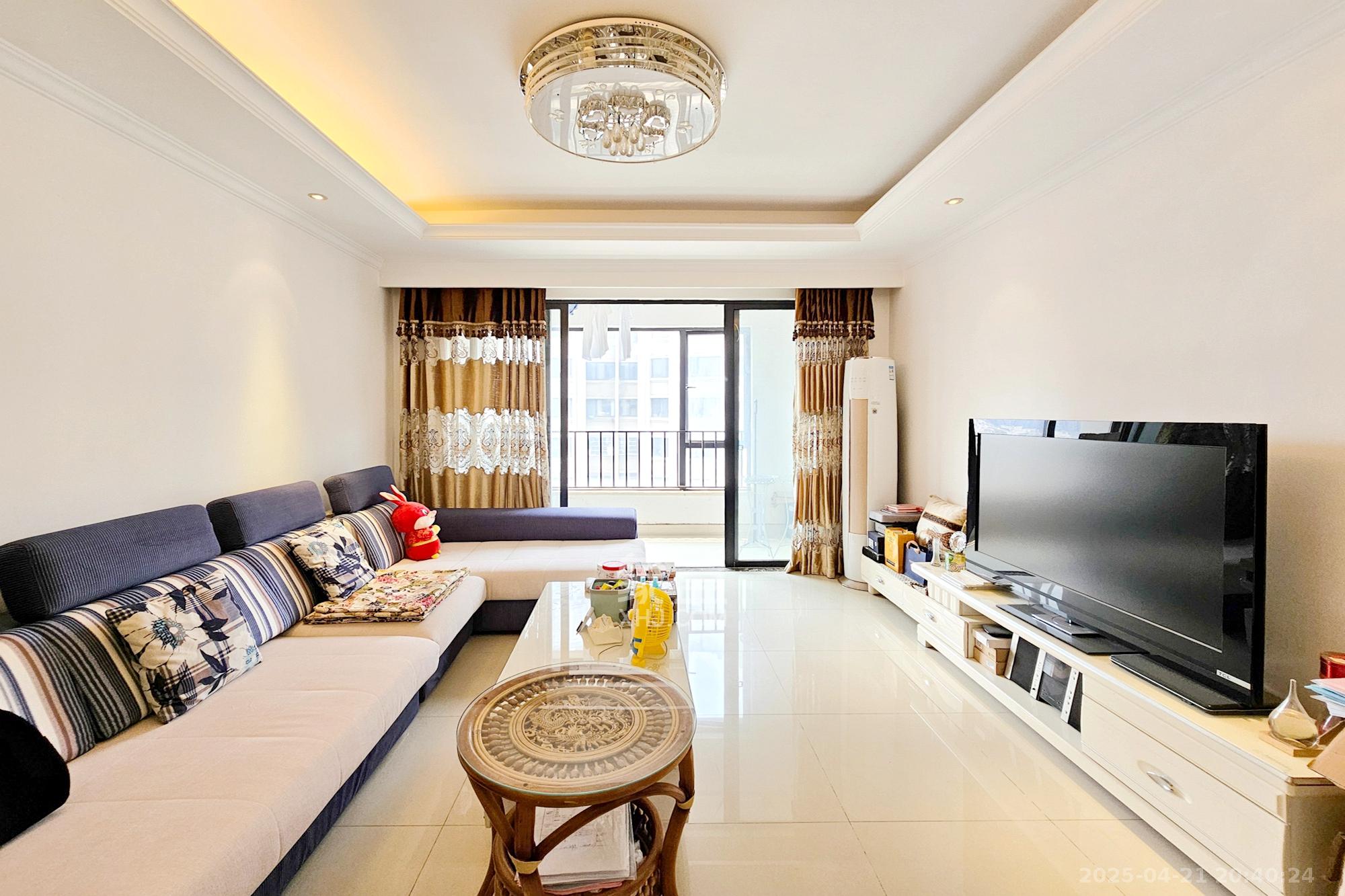 茂华禧都会  2室1厅1卫    80.8万 茂华禧都会  2室1厅1卫    80.8万客厅