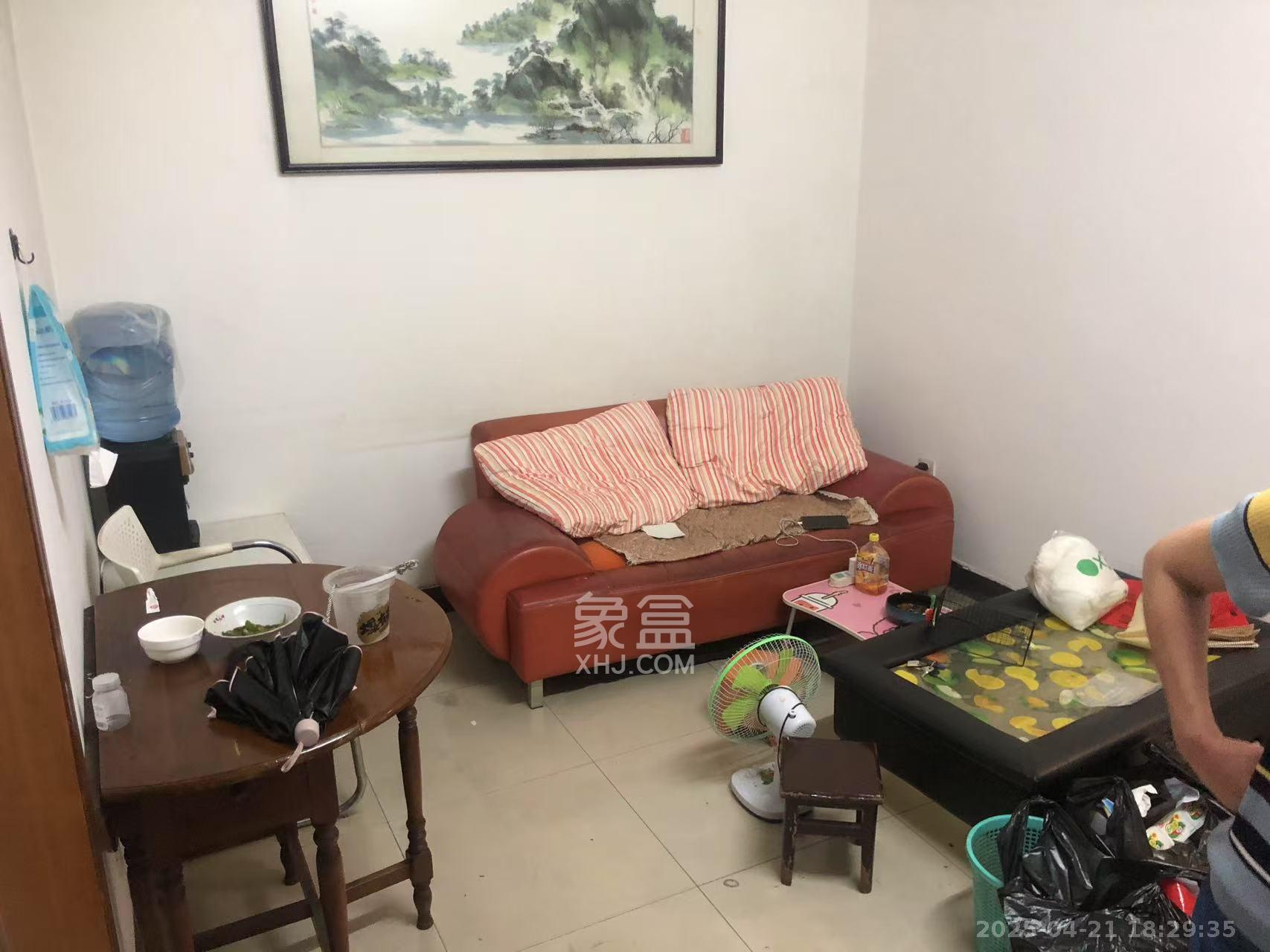 国立投资公司宿舍 2室2厅1卫 2000.0元/月 国立投资公司宿舍 2室2厅1卫 2000.0元/月室内图