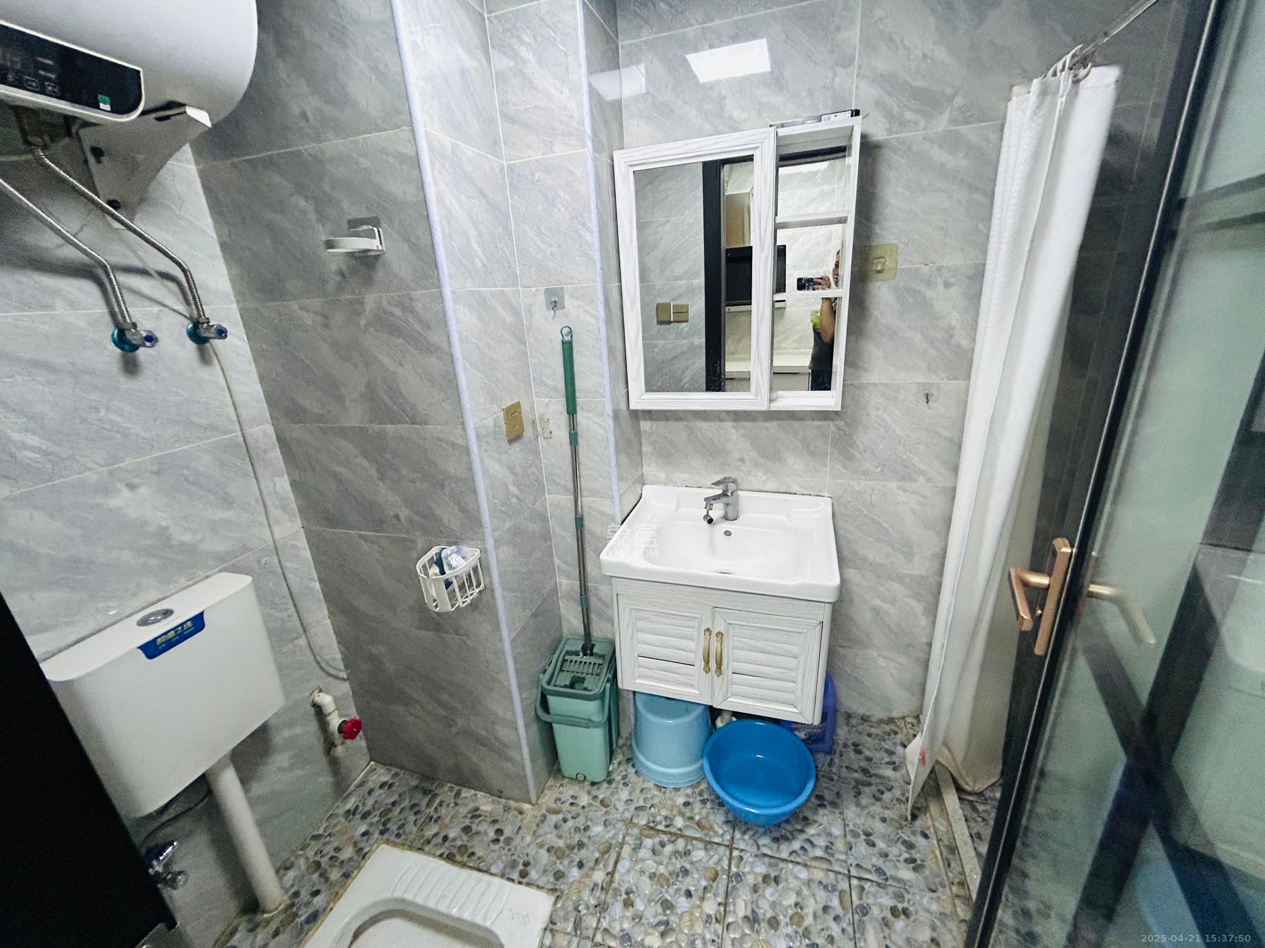 嘉华城(一期) 1室1厅1卫 1400.0元/月 嘉华城(一期) 1室1厅1卫 1400.0元/月室内图