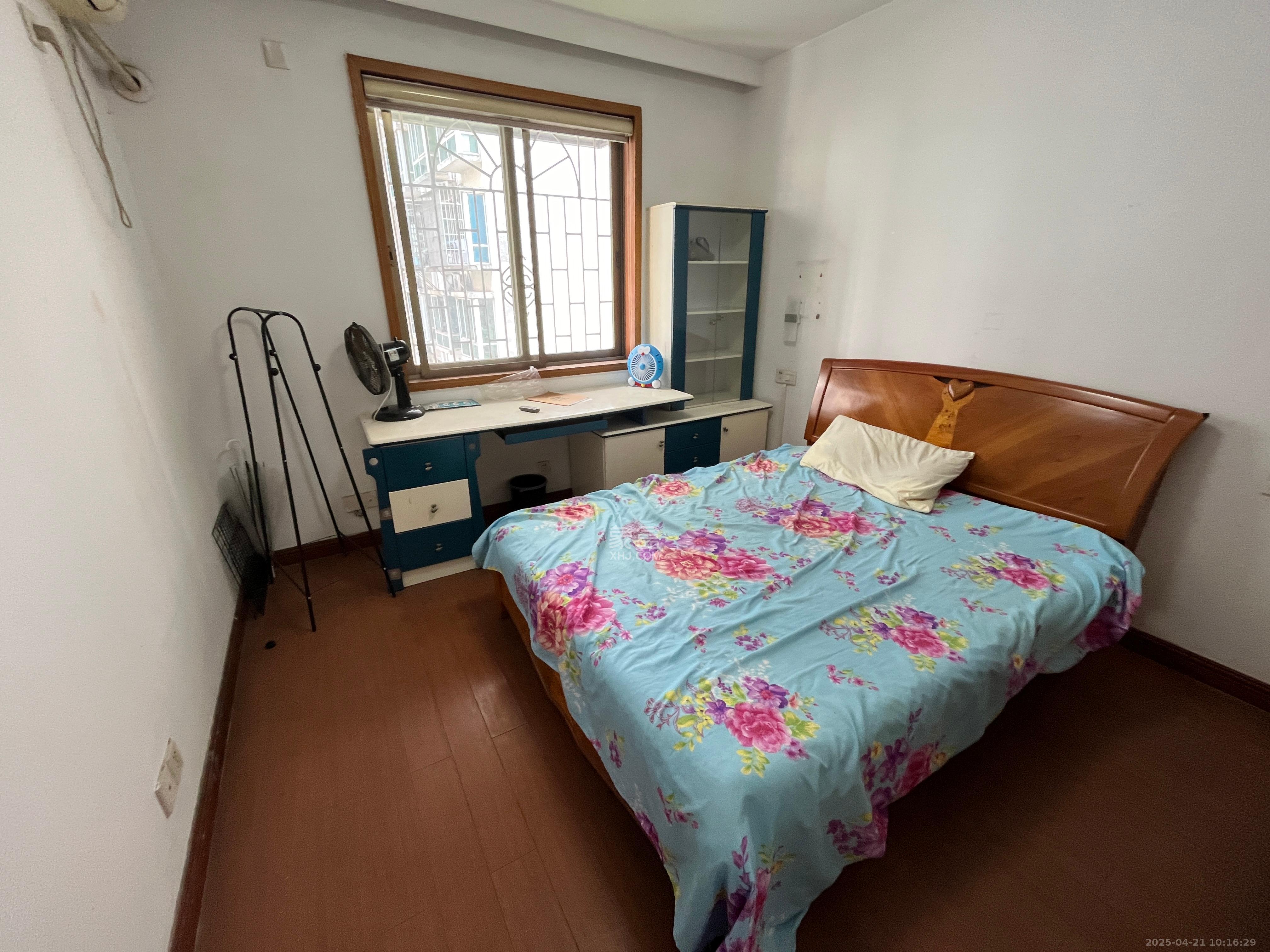 石长铁路宿舍 3室2厅2卫 2800.0元/月 石长铁路宿舍 3室2厅2卫 2800.0元/月室内图