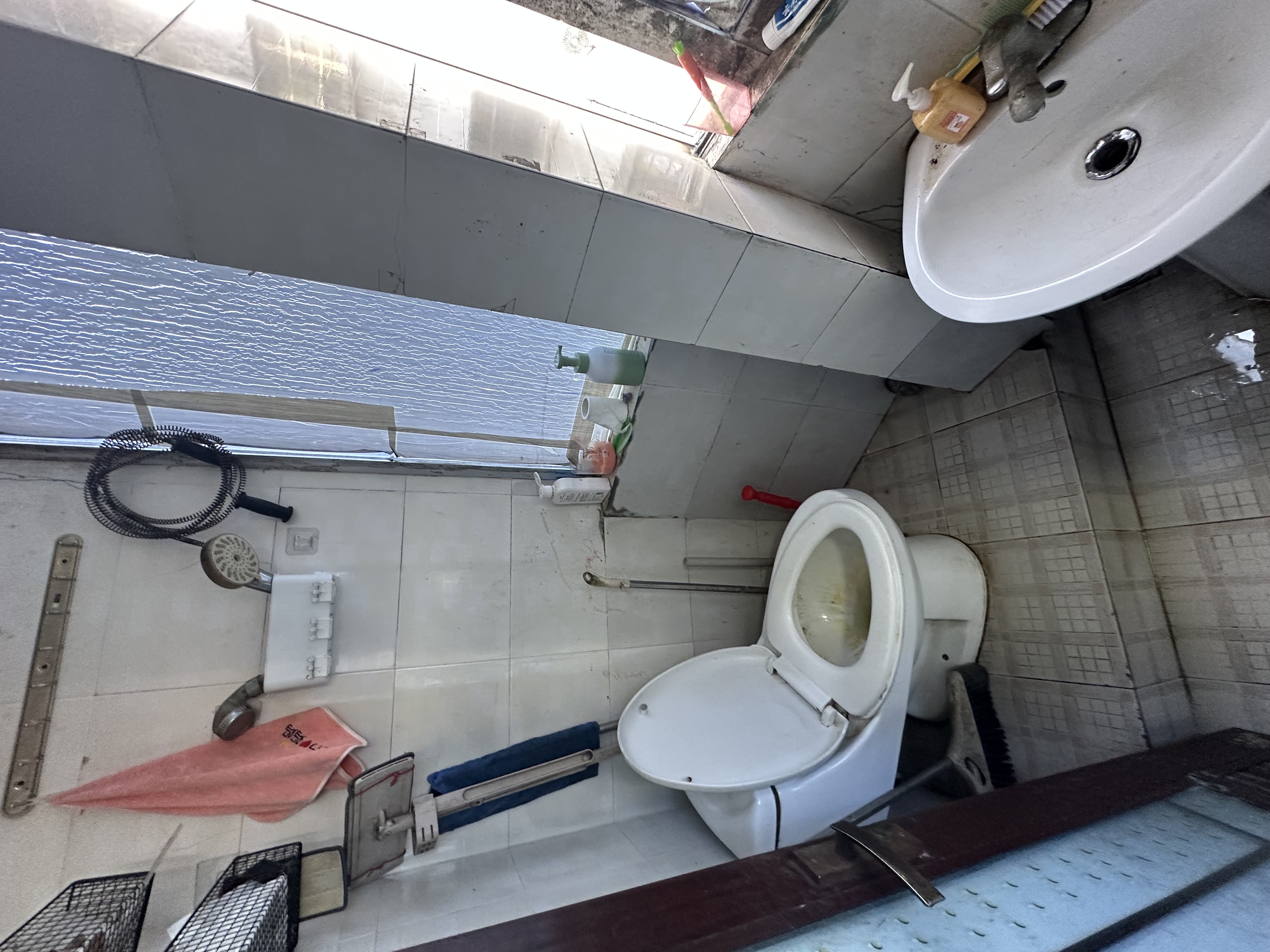 奔龙大厦 2室1厅1卫 55.0万 奔龙大厦 2室1厅1卫 55.0万客厅