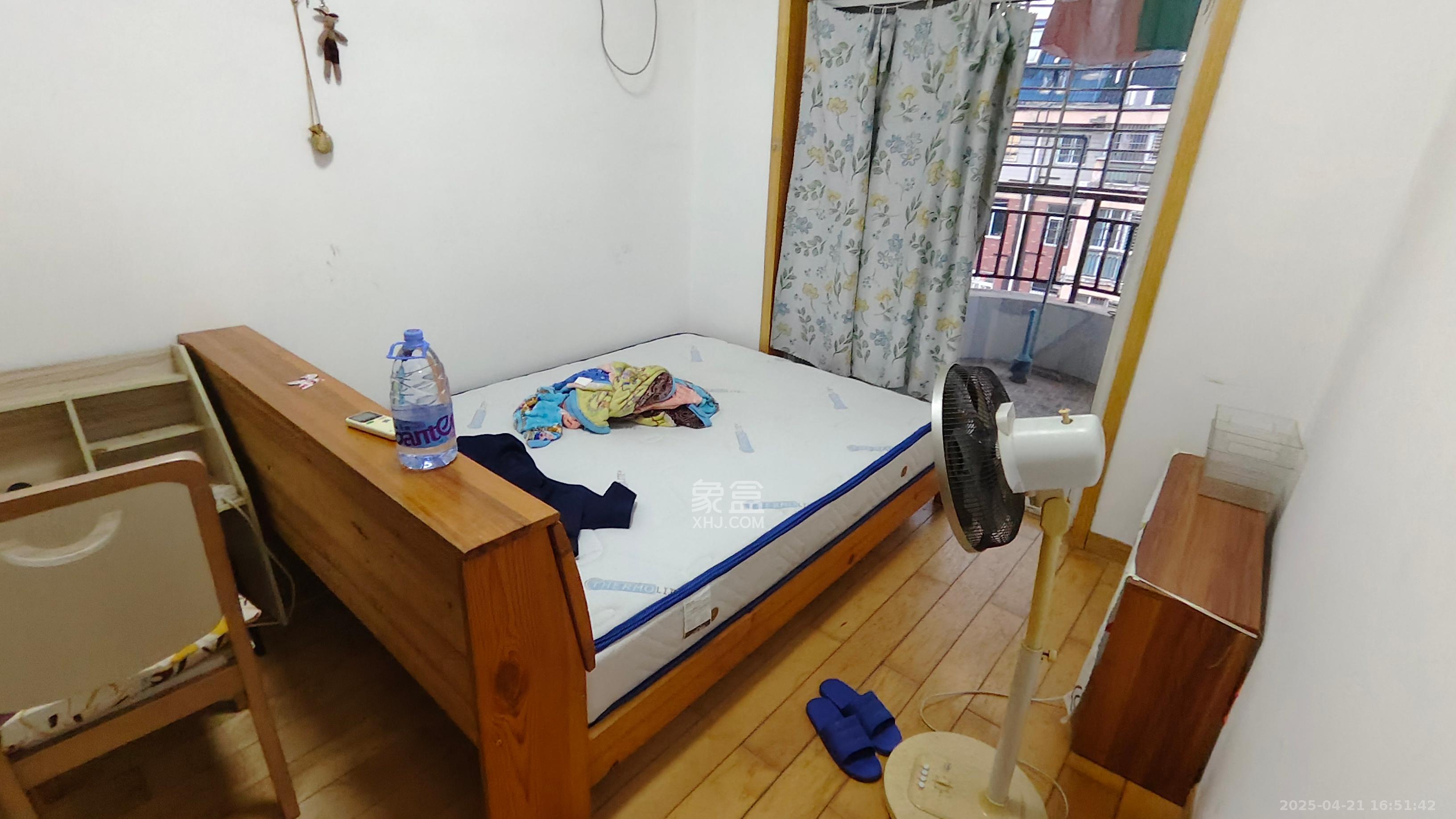 水木兰庭 3室2厅1卫 1800.0元/月 水木兰庭 3室2厅1卫 1800.0元/月室内图