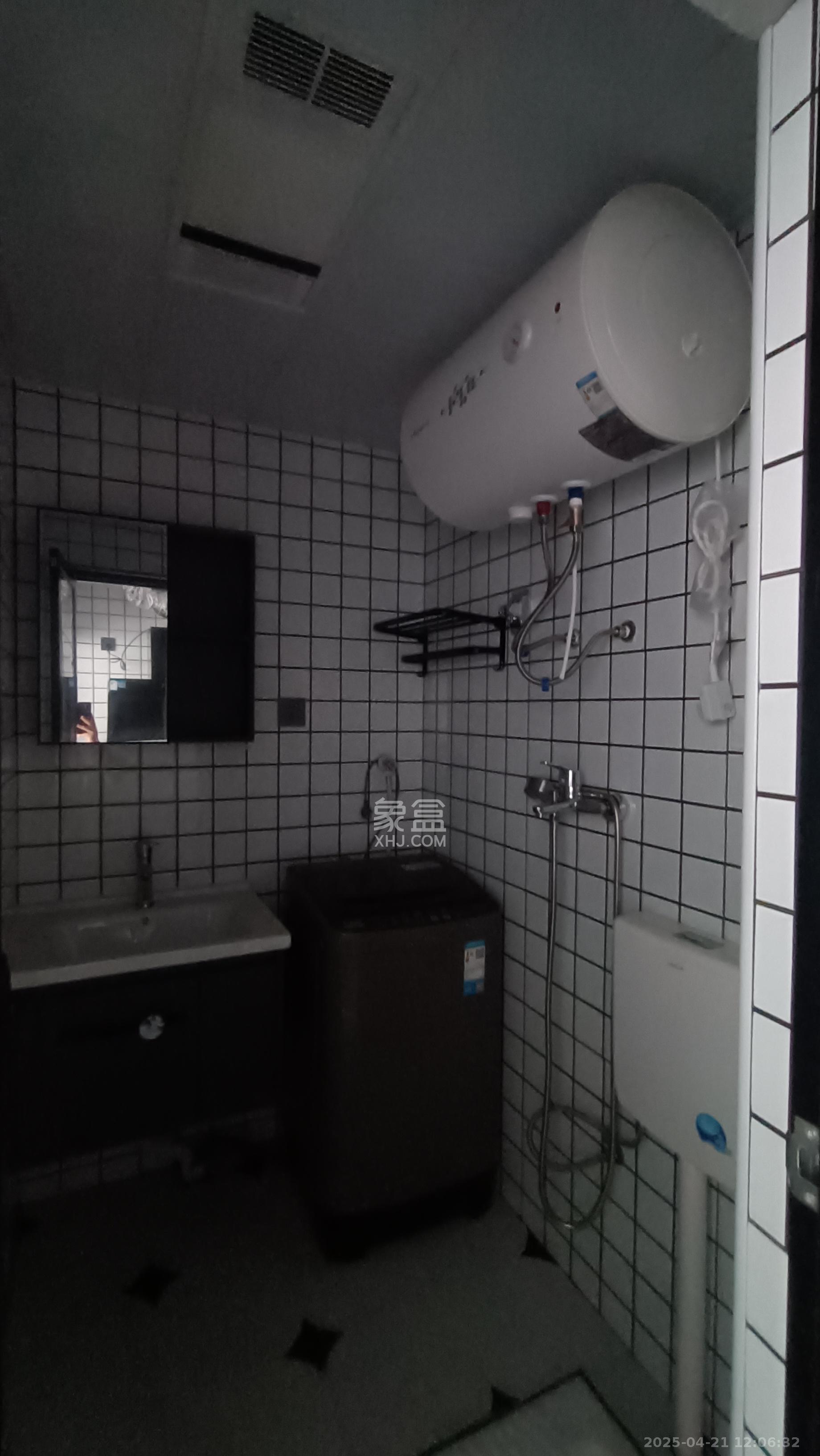 星沙二区 1室1厅1卫 1050.0元/月 星沙二区 1室1厅1卫 1050.0元/月室内图