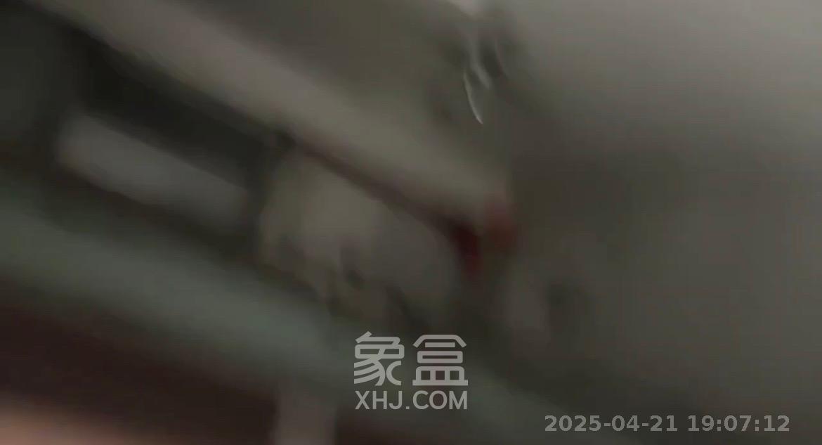 杏花园小区  2室1厅1卫   1300.00元/月室内图