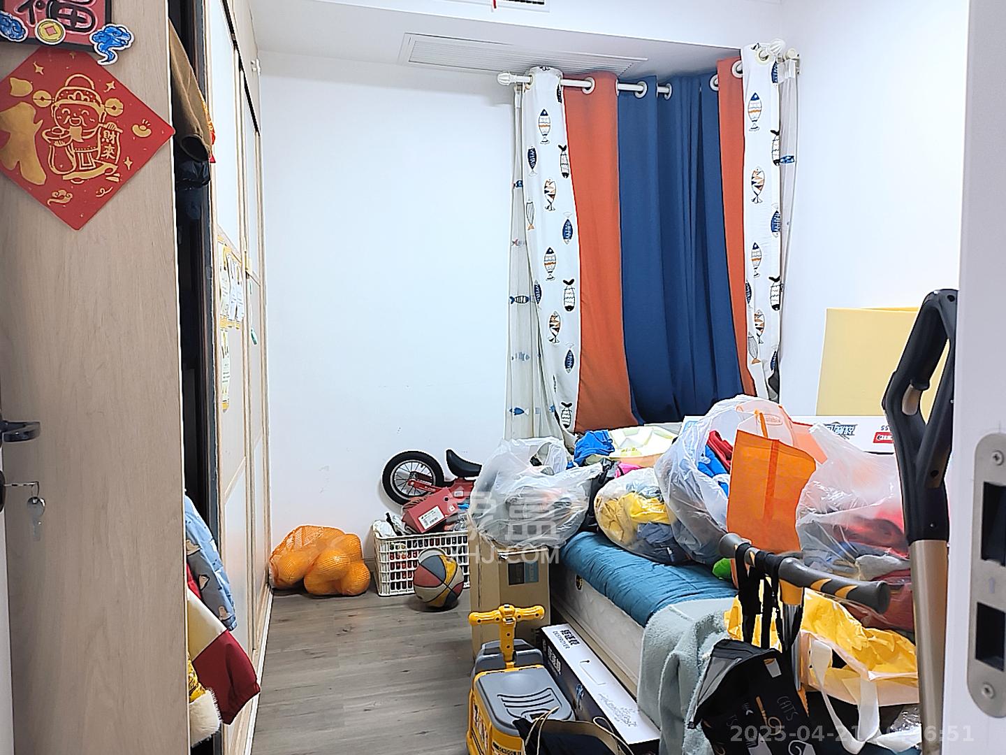 哈佛小镇（五矿哈佛小镇）  3室2厅2卫   2300.00元/月室内图