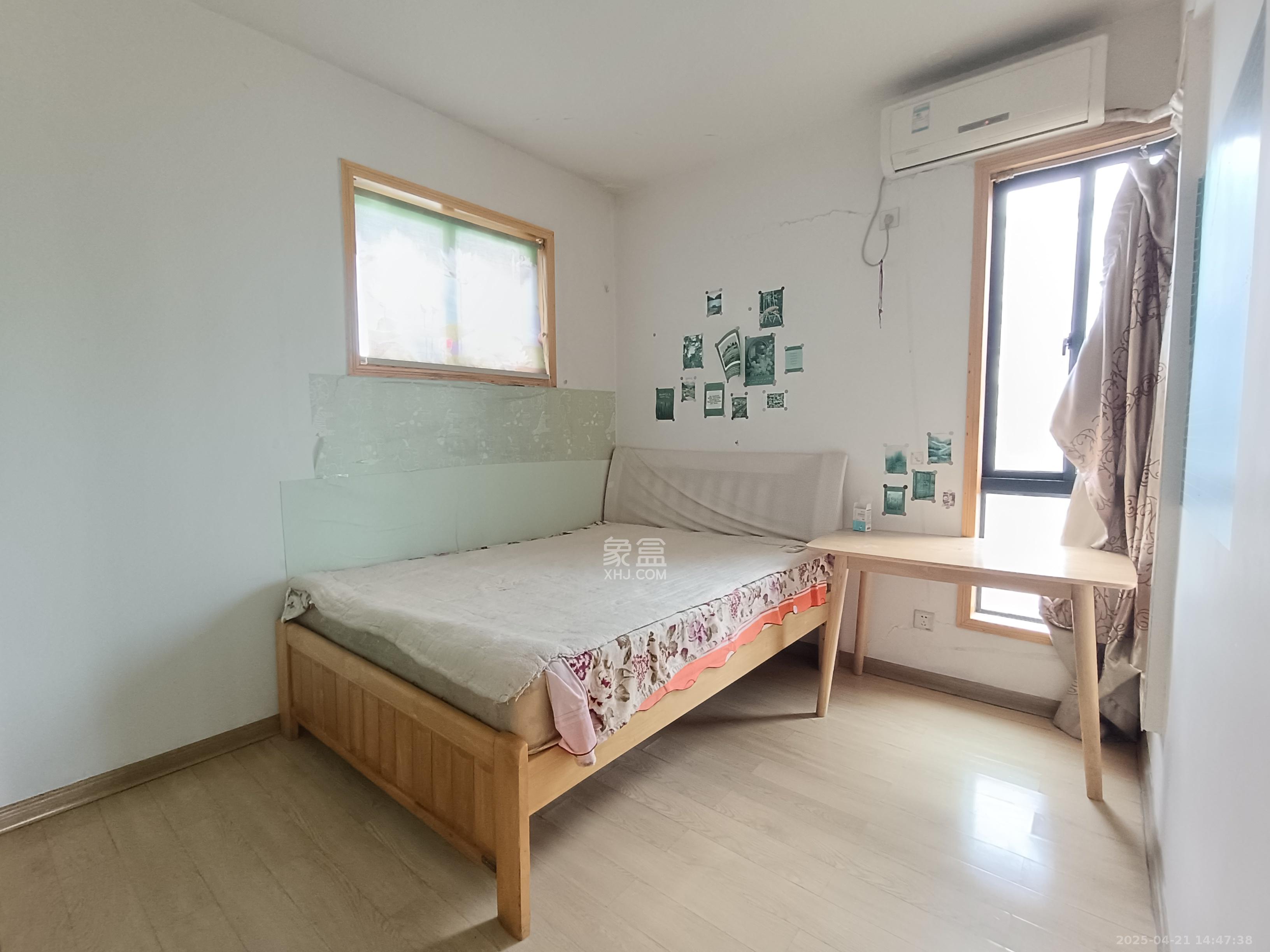 长大彩虹都  3室2厅1卫   2100.00元/月室内图