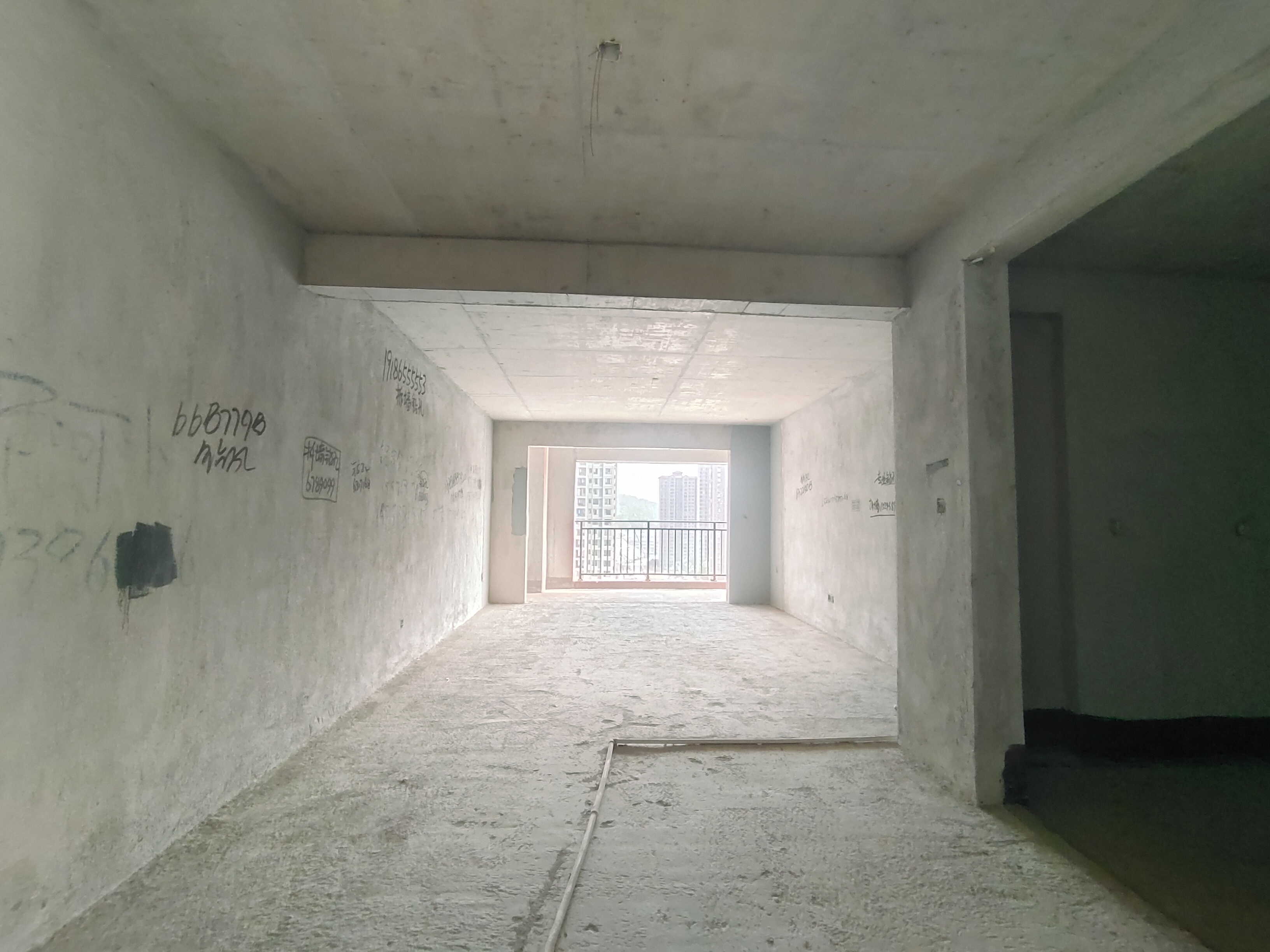 石化大院 3室2厅2卫 78.8万 石化大院 3室2厅2卫 78.8万室内图