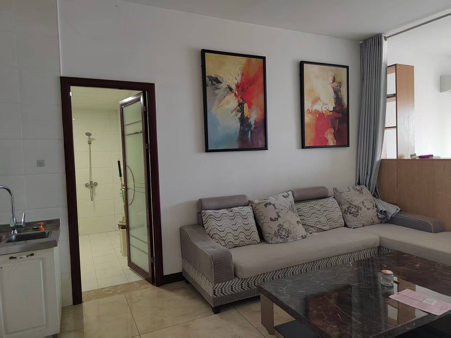 吉泰领寓 1室1厅1卫 1200.0元/月 吉泰领寓 1室1厅1卫 1200.0元/月室内图