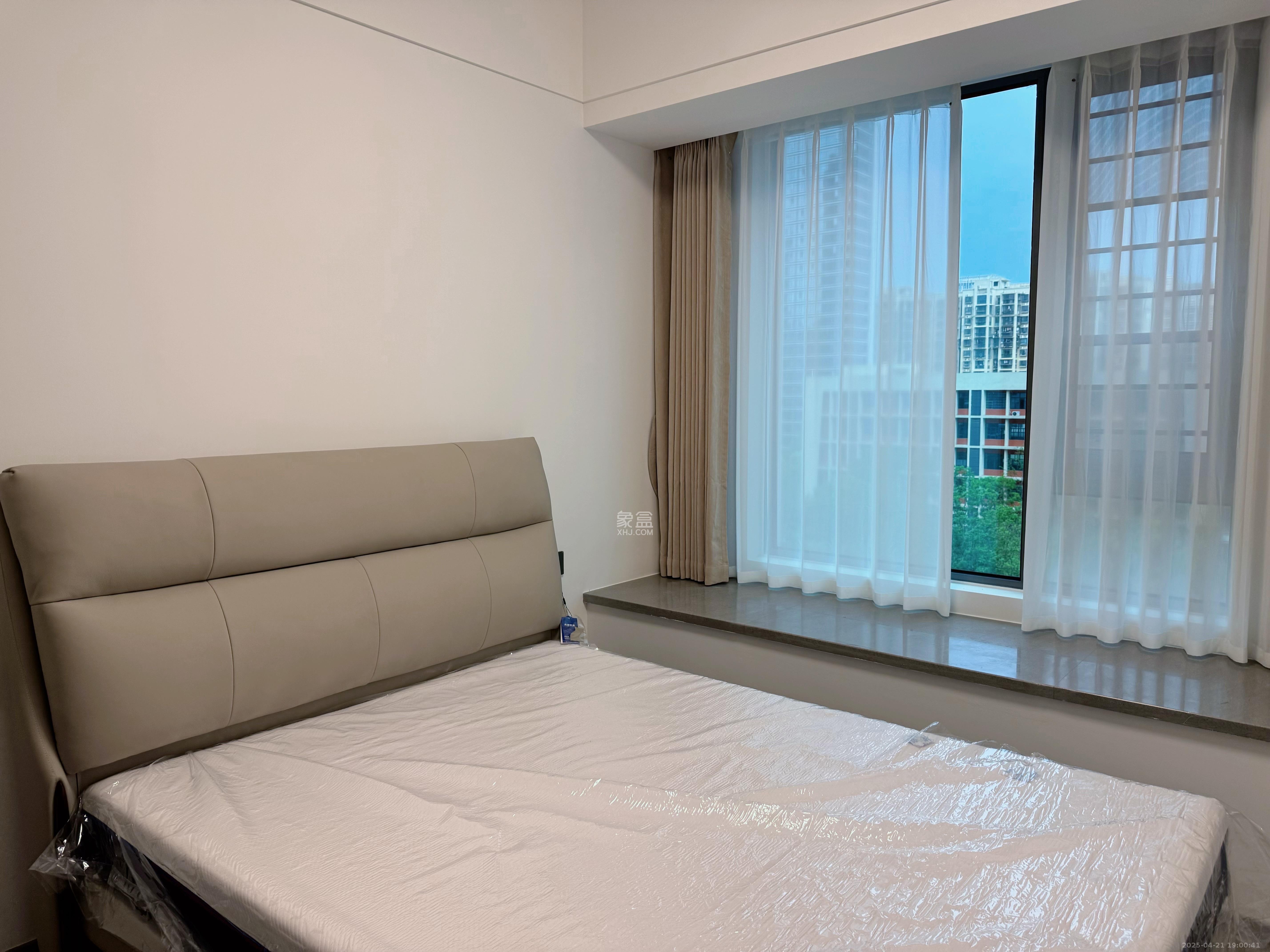 招商蛇口滨江境  4室2厅2卫   10800.00元/月室内图
