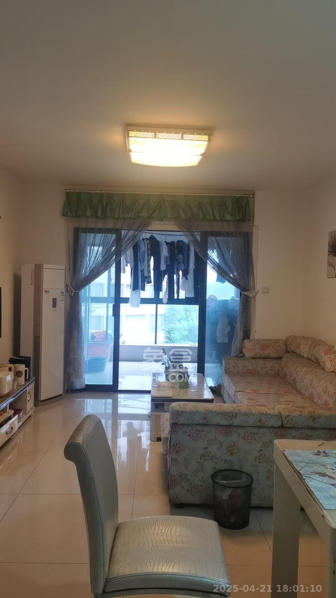 景秀江山  1室2厅2卫   850.00元/月室内图