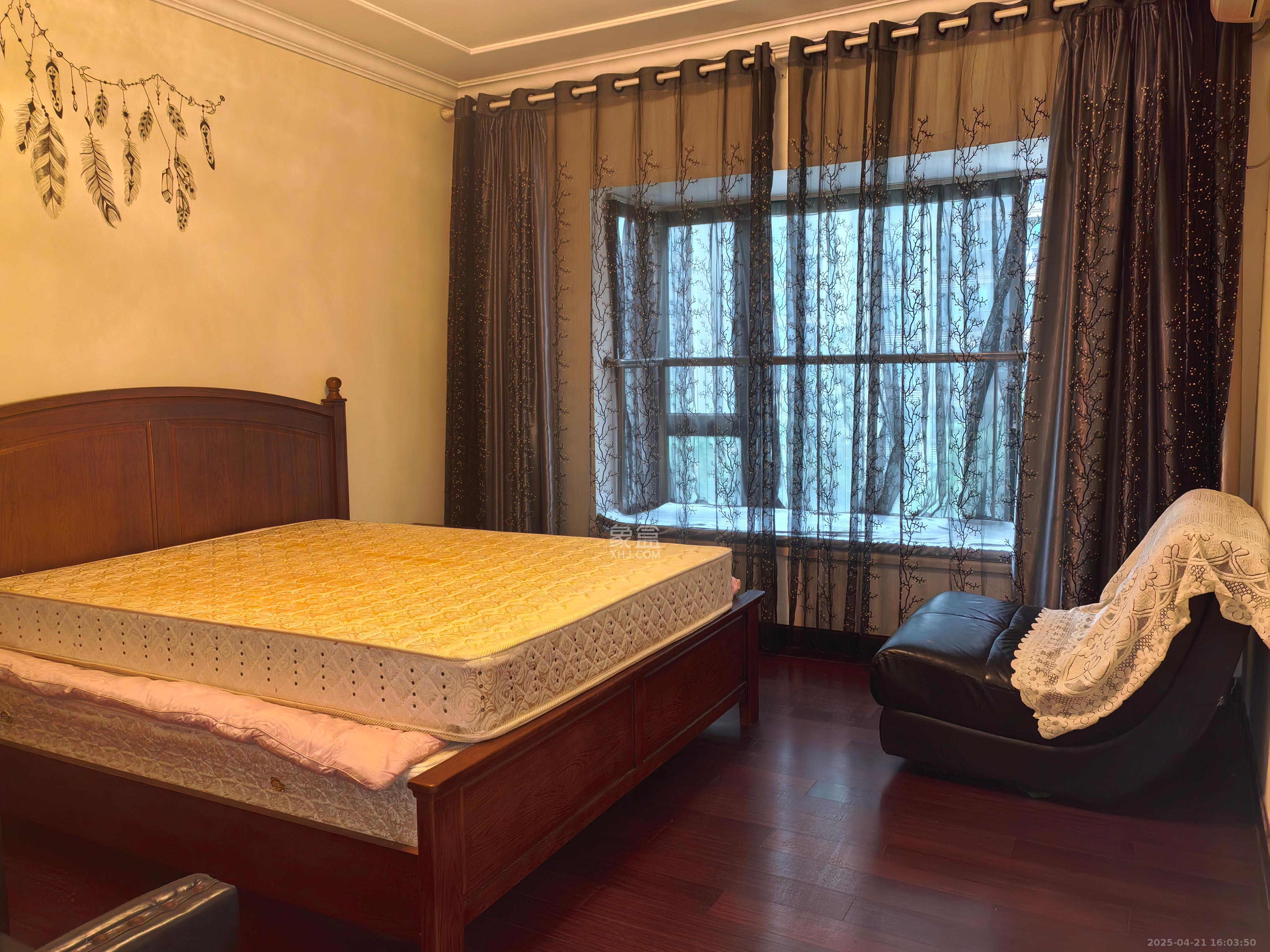 恒大名都  4室2厅2卫    2600.0元/月室内图