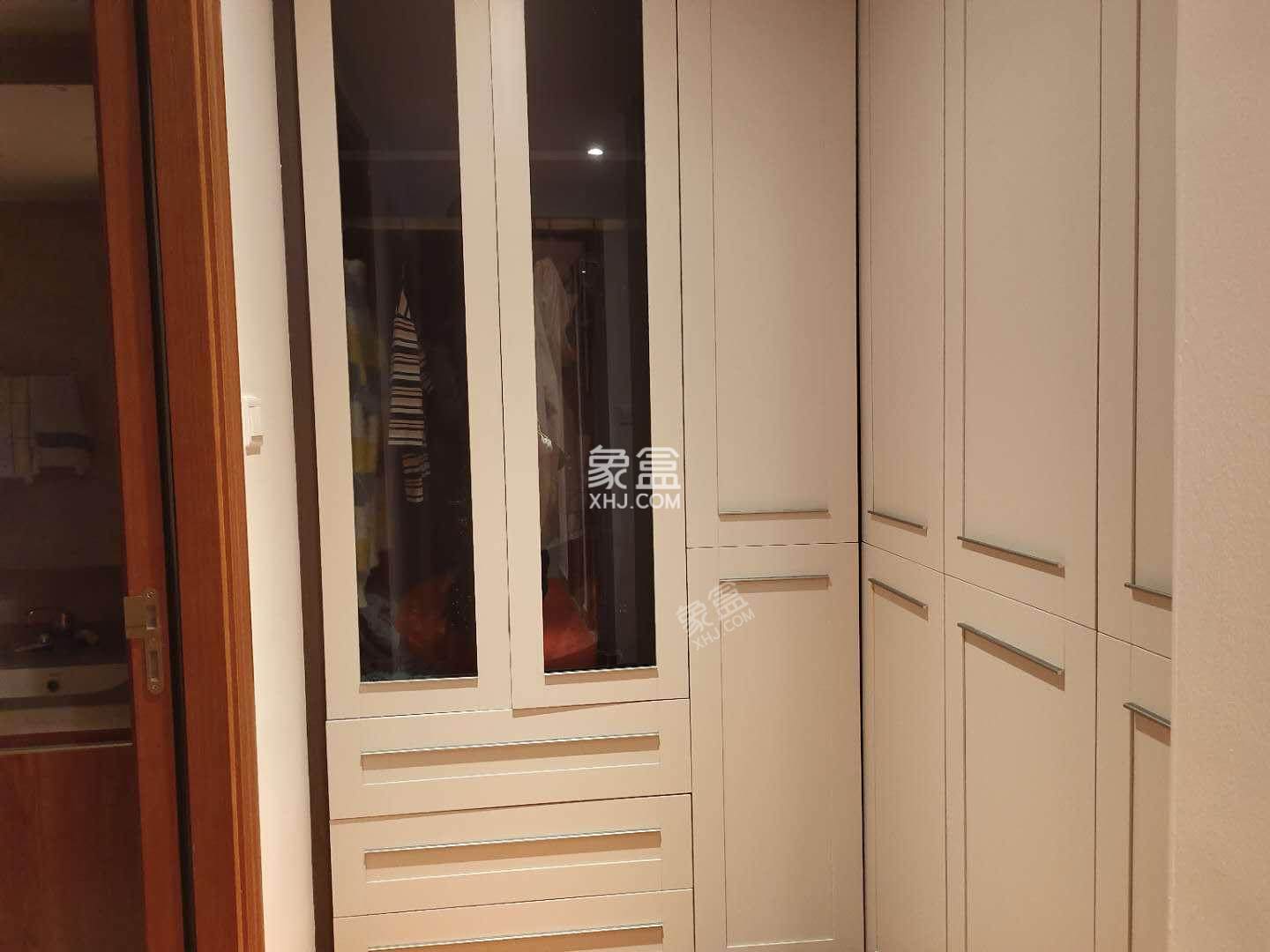 恒大绿洲  3室2厅2卫   2800.00元/月室内图