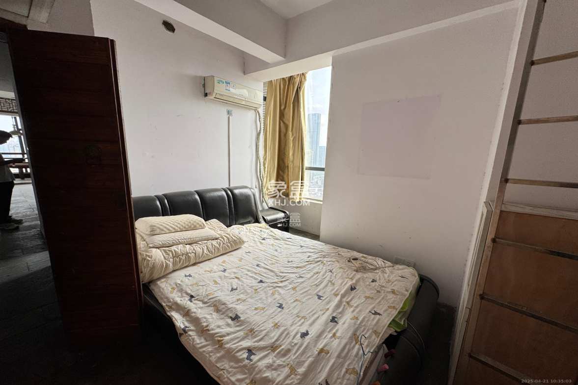 YO领域(领御大厦) 2室2厅1卫 2600.0元/月 YO领域(领御大厦) 2室2厅1卫 2600.0元/月室内图