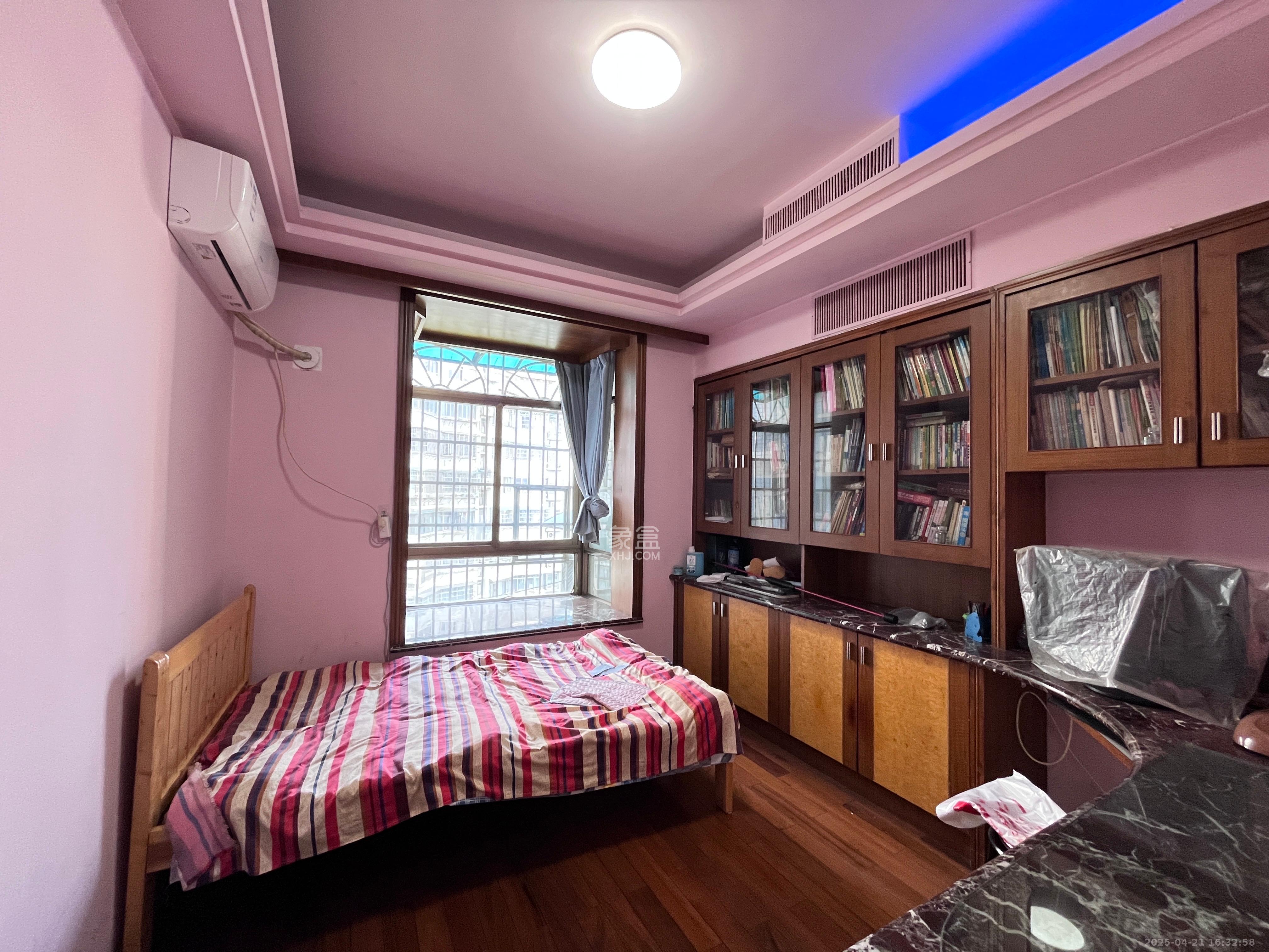 阳光走廊 3室2厅2卫 3200.0元/月 阳光走廊 3室2厅2卫 3200.0元/月室内图