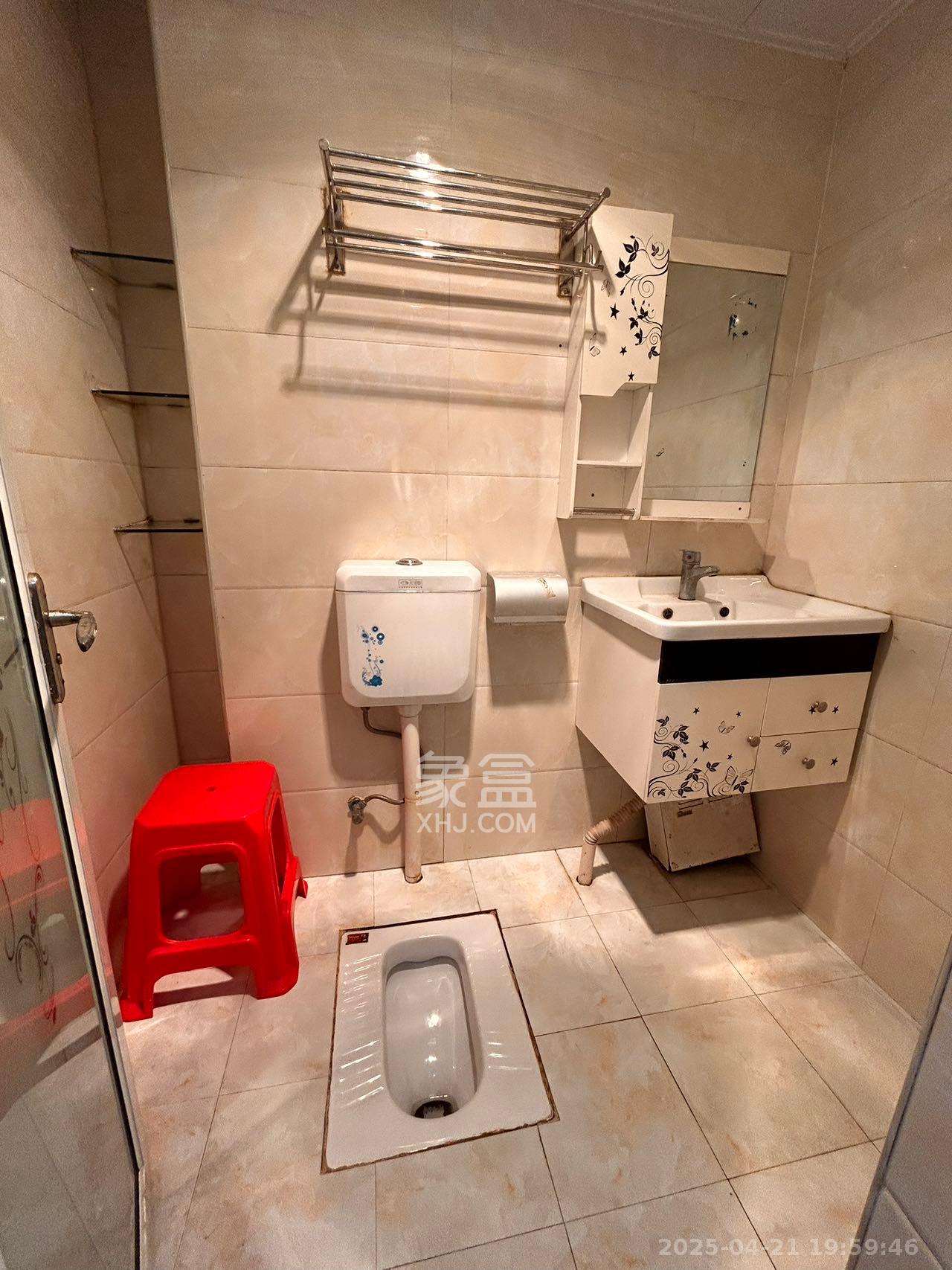 怡海星城 1室1厅1卫 900.0元/月 怡海星城 1室1厅1卫 900.0元/月室内图