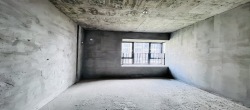 中建凤栖台  4室2厅2卫   56.80万