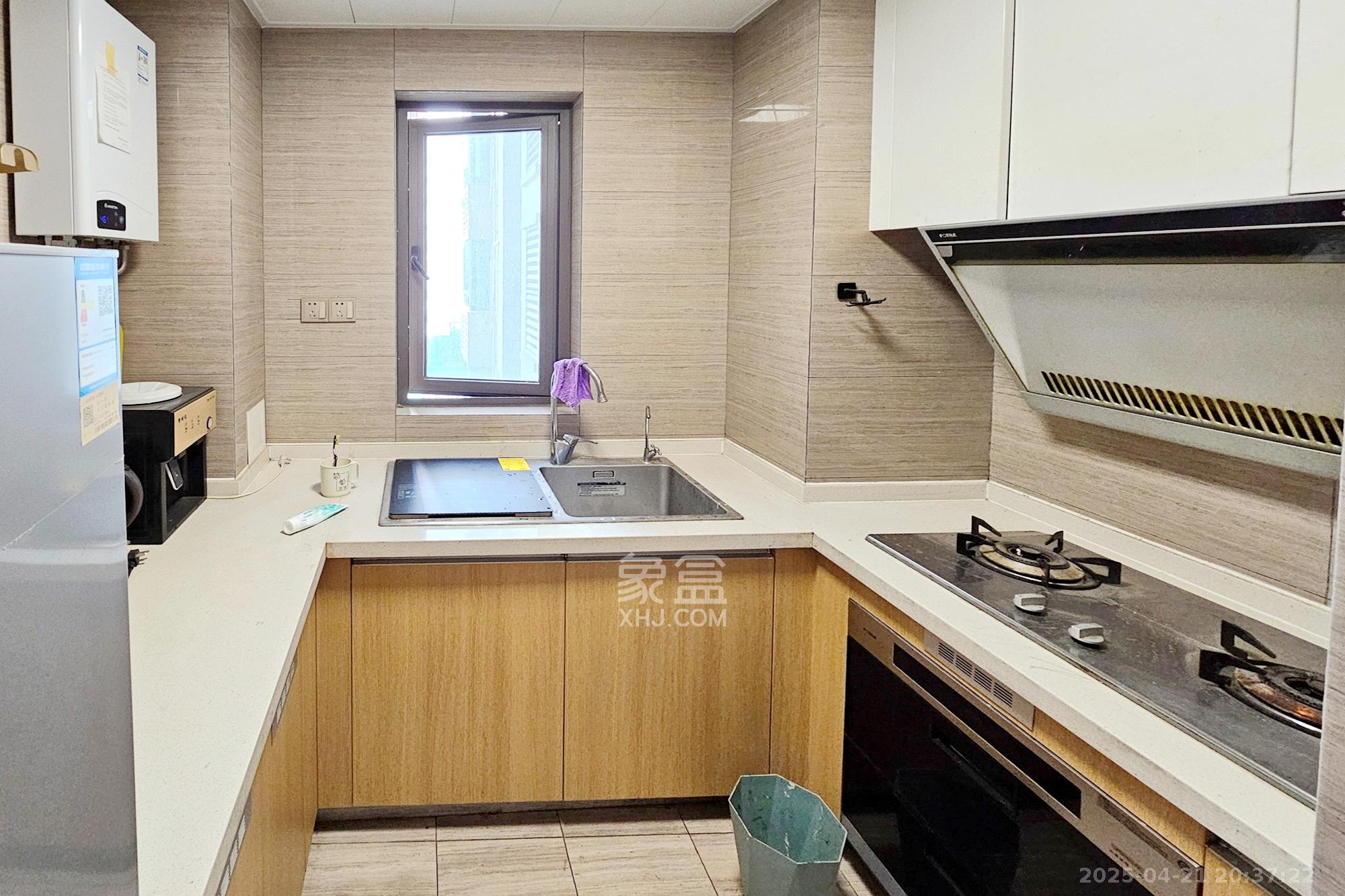 阳光城尚东湾蓝莓苑 3室2厅1卫 92.0万 阳光城尚东湾蓝莓苑 3室2厅1卫 92.0万其他