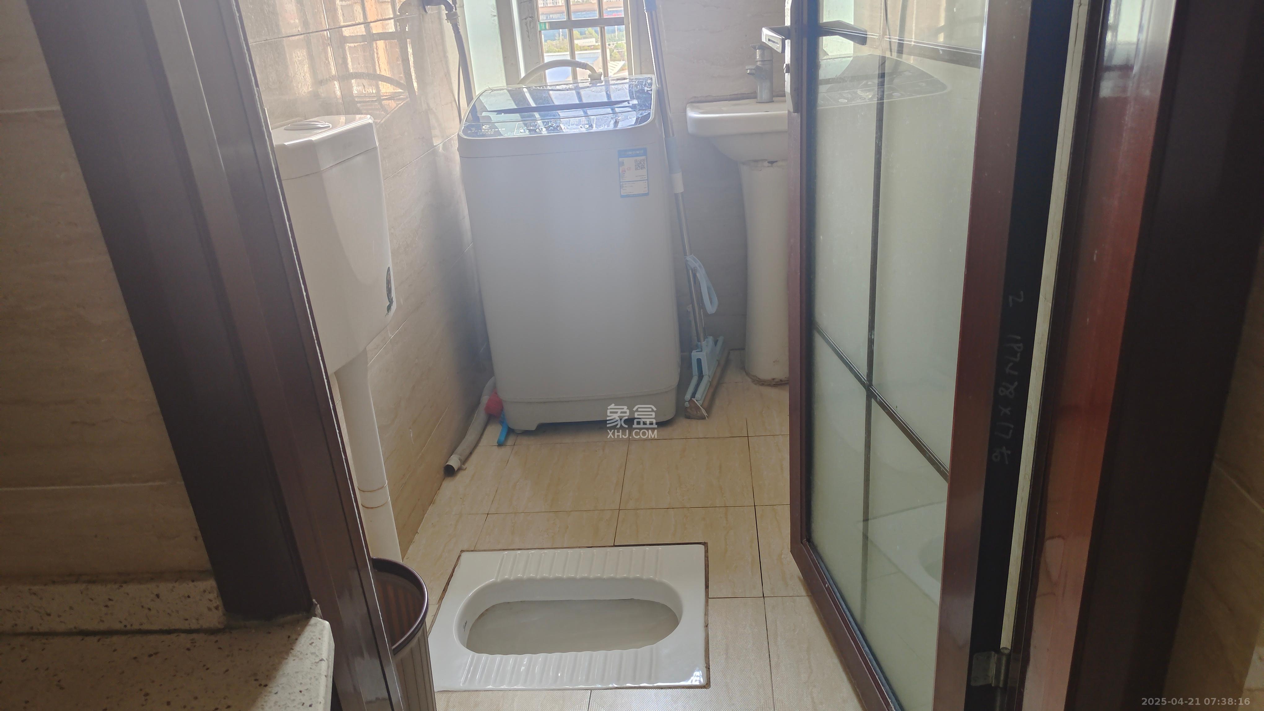 星城国际 1室1厅1卫 800.0元/月 星城国际 1室1厅1卫 800.0元/月室内图