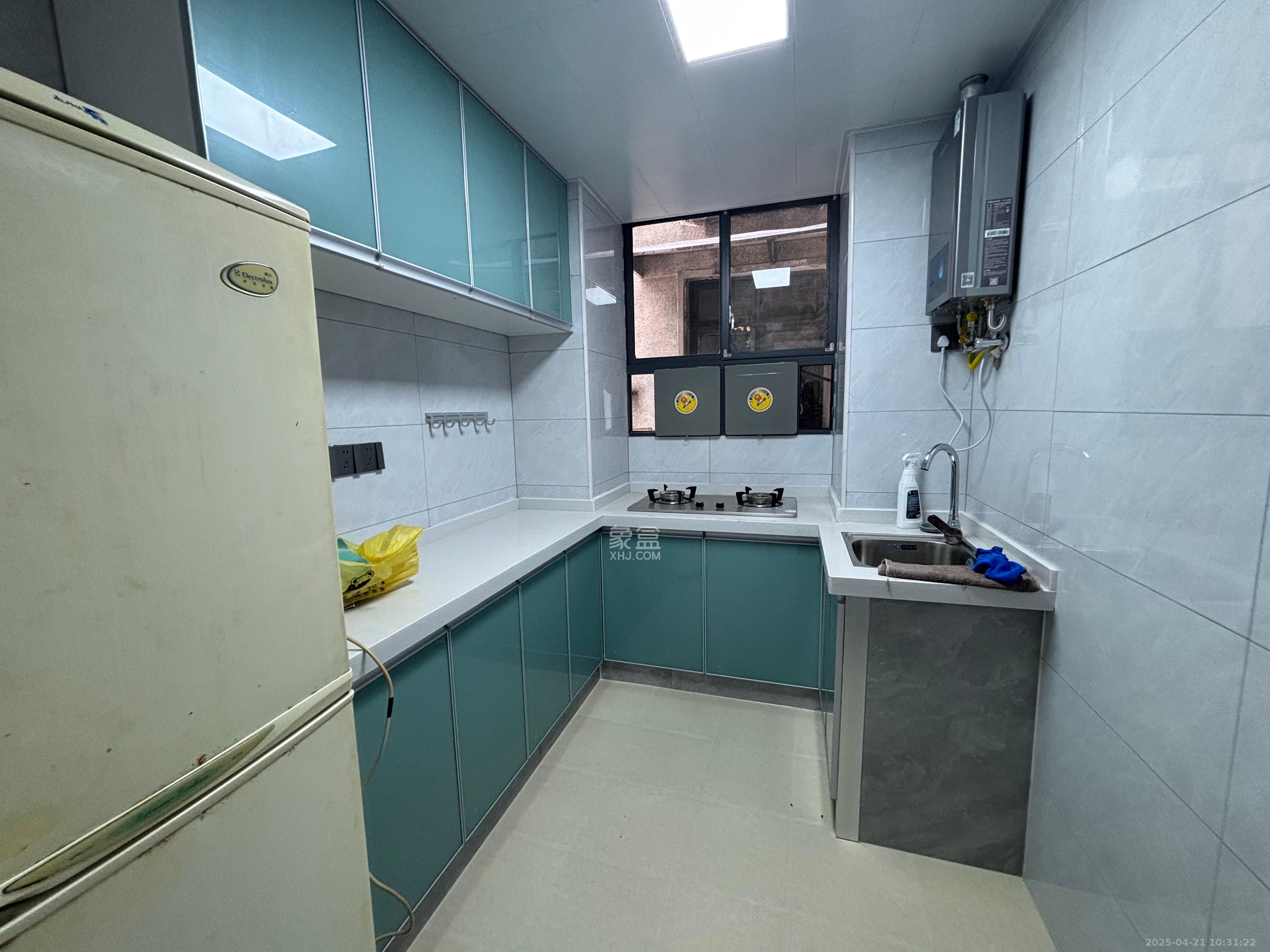 砂子塘社区  1室1厅1卫    1500.0元/月 砂子塘社区  1室1厅1卫    1500.0元/月室内图