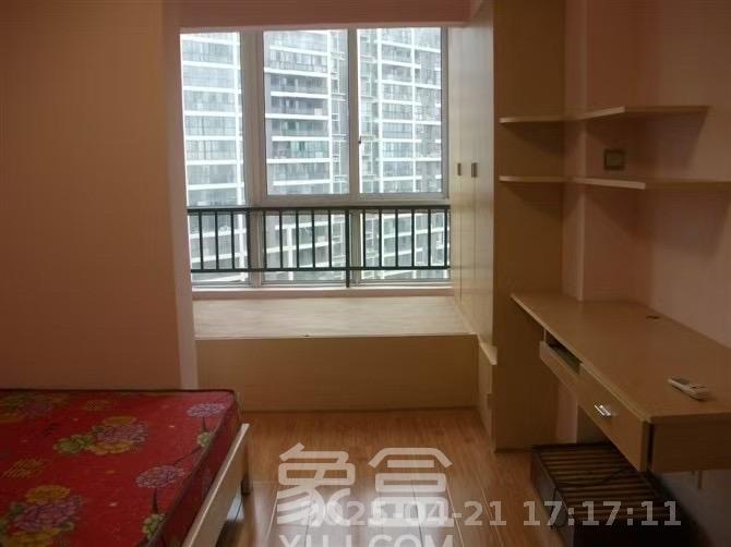 月湖兰庭  1室1厅1卫   1900.00元/月