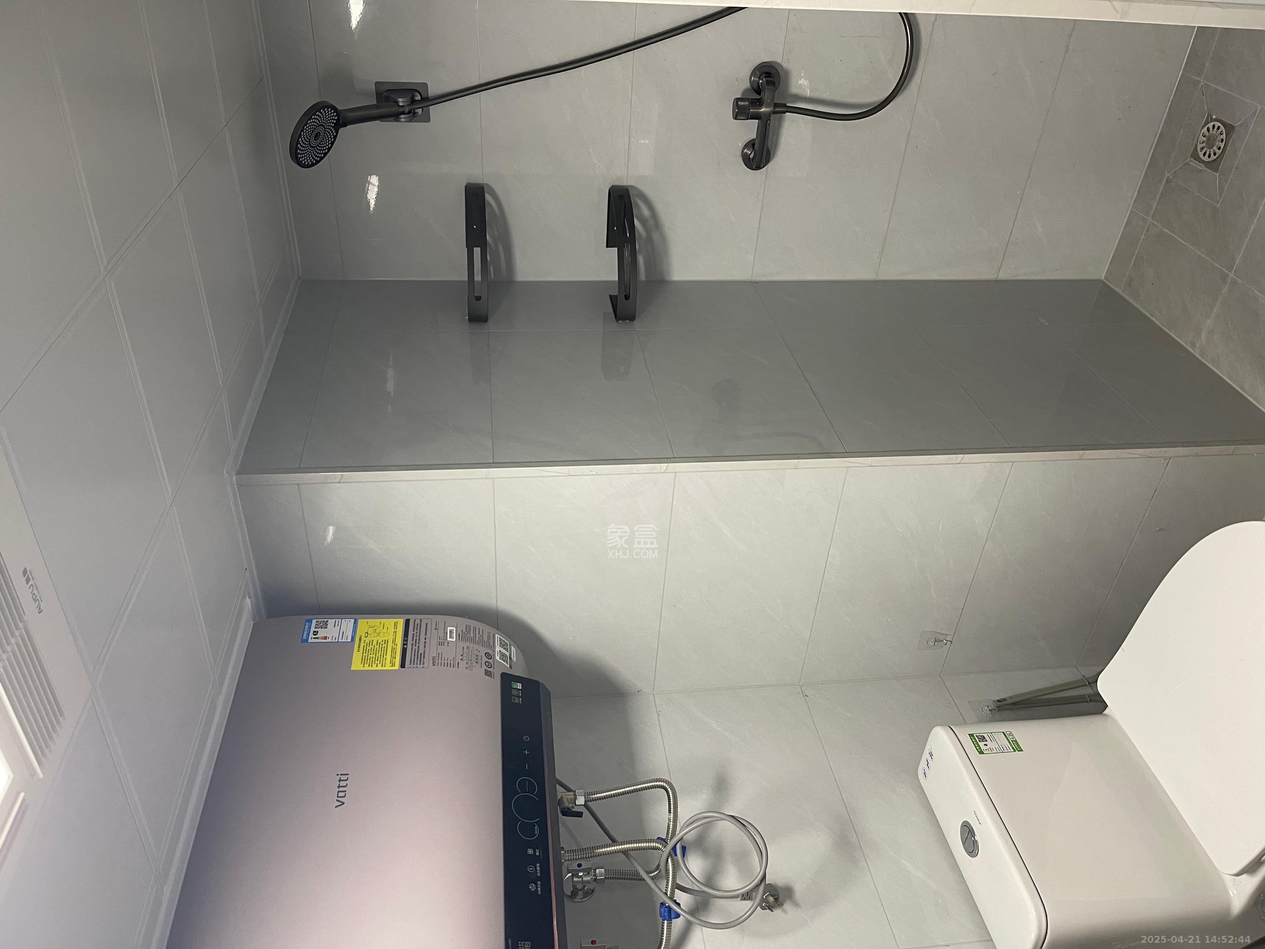 达美溪湖湾  1室1厅1卫   2600.00元/月室内图