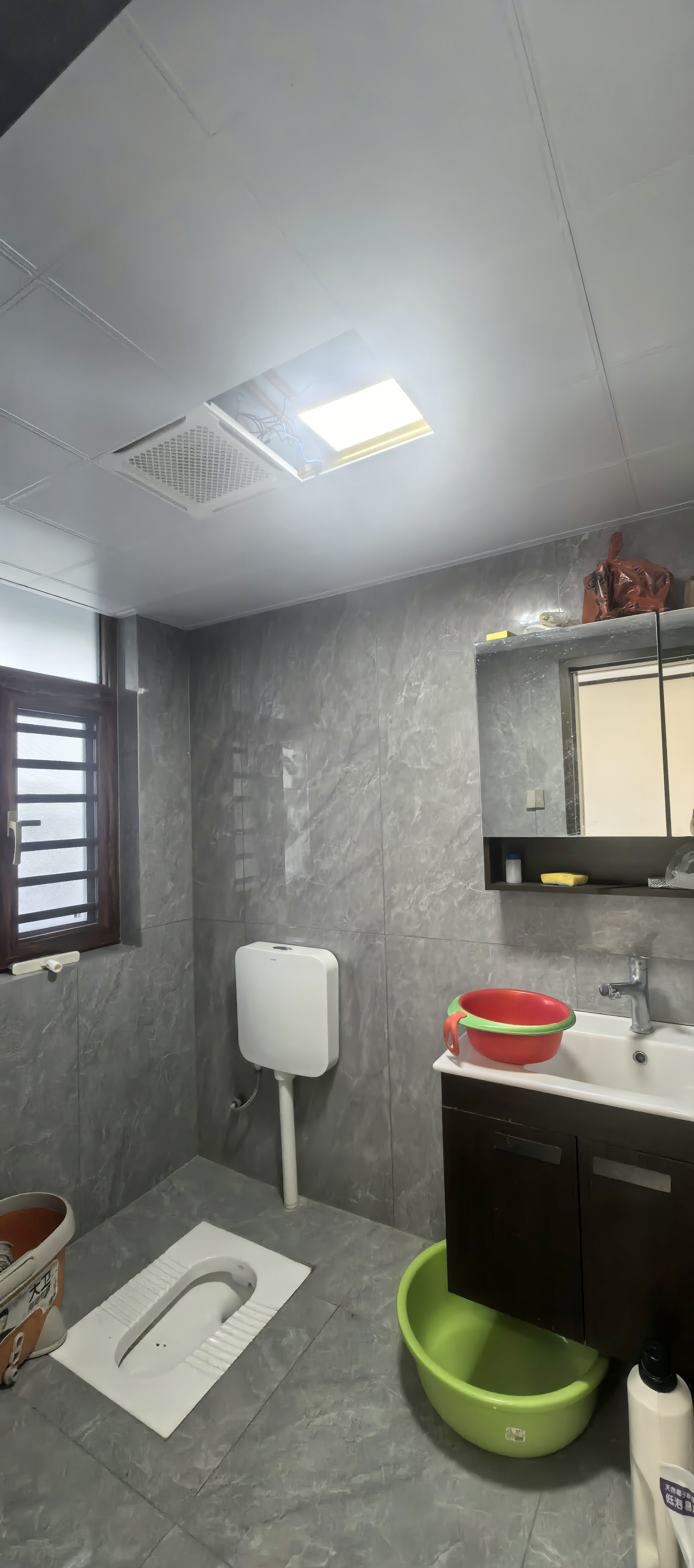 紫旭名园 1室0厅0卫 149.0万 紫旭名园 1室0厅0卫 149.0万客厅