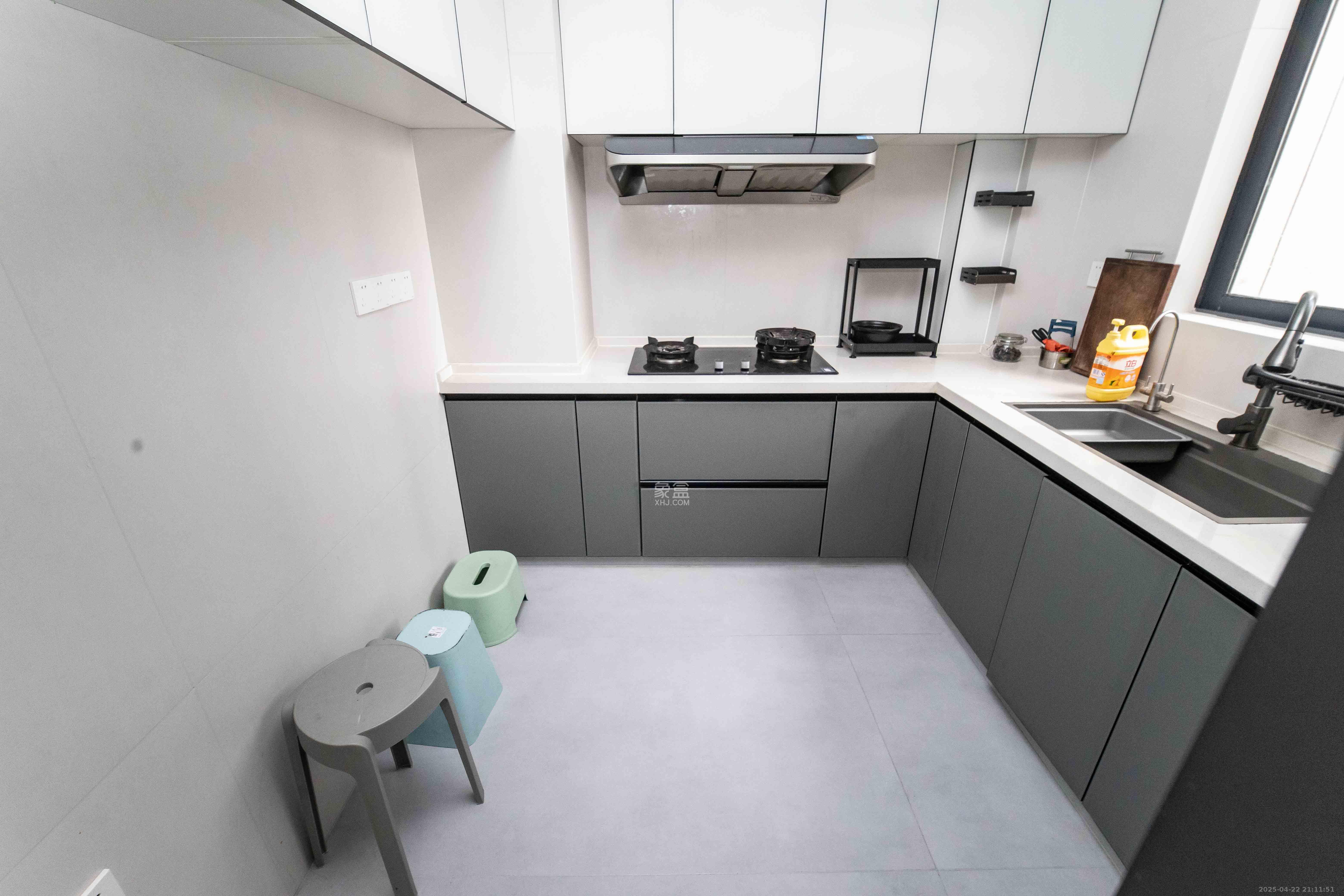 德奥悦东方 4室2厅2卫 200.0万 德奥悦东方 4室2厅2卫 200.0万厨房