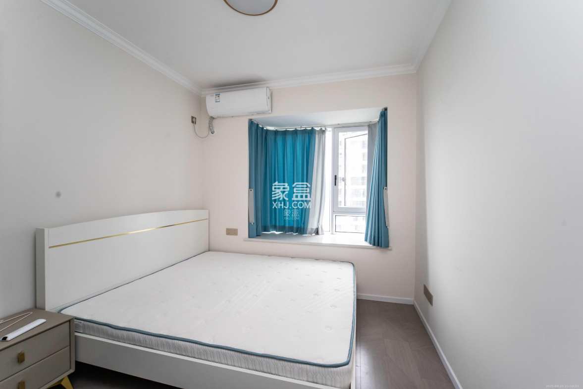 德奥悦东方 4室2厅3卫 249.00万 德奥悦东方 4室2厅3卫 249.00万卧室