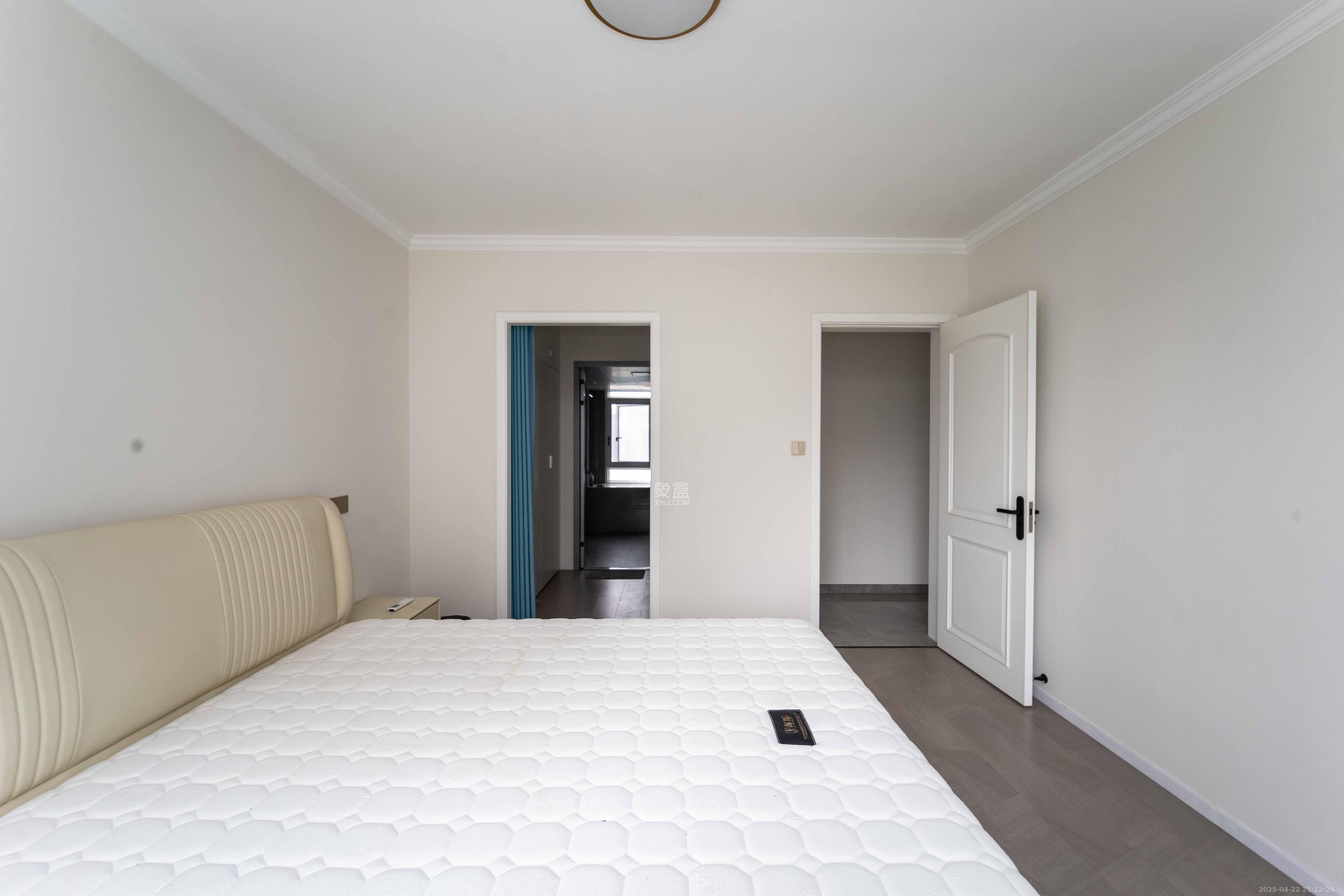 德奥悦东方 4室2厅3卫 249.00万 德奥悦东方 4室2厅3卫 249.00万卧室