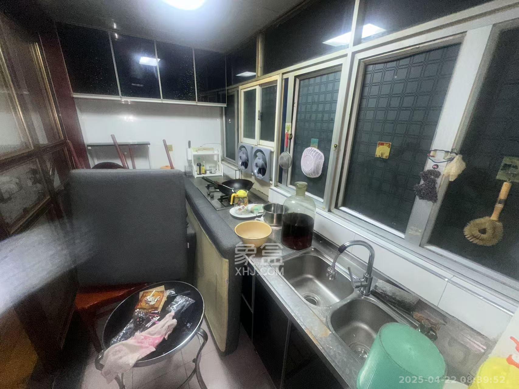 中意花苑 2室1厅1卫 1800.0元/月 中意花苑 2室1厅1卫 1800.0元/月室内图