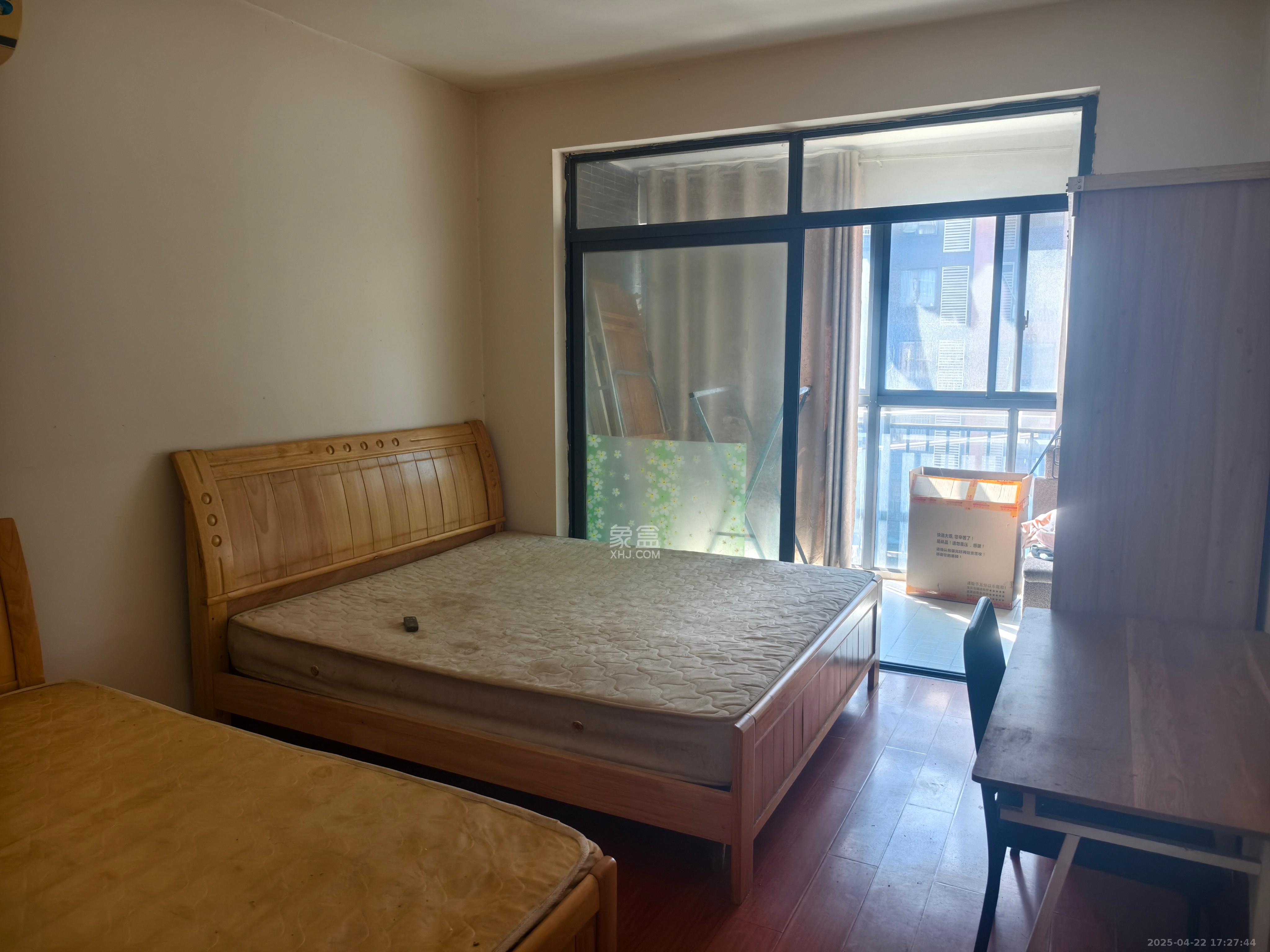 中信文化广场(中信新城二期) 2室2厅1卫 1900.0元/月 中信文化广场(中信新城二期) 2室2厅1卫 1900.0元/月室内图