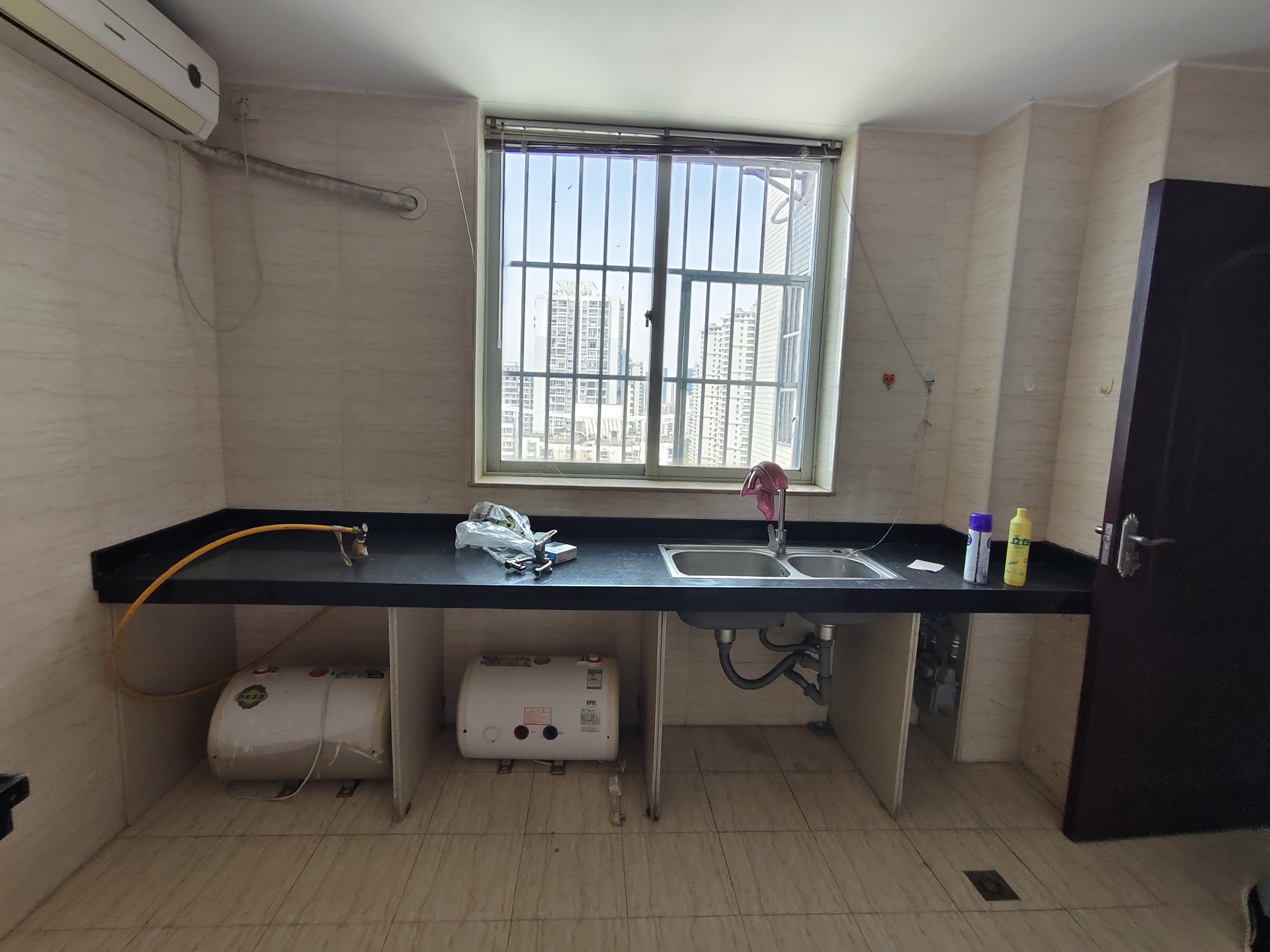 诚田大厦 1室1厅1卫 6200.0元/月 诚田大厦 1室1厅1卫 6200.0元/月室内图