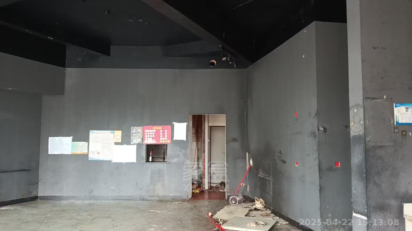 学府华庭 1室1厅1卫 4000.0元/月 学府华庭 1室1厅1卫 4000.0元/月室内图