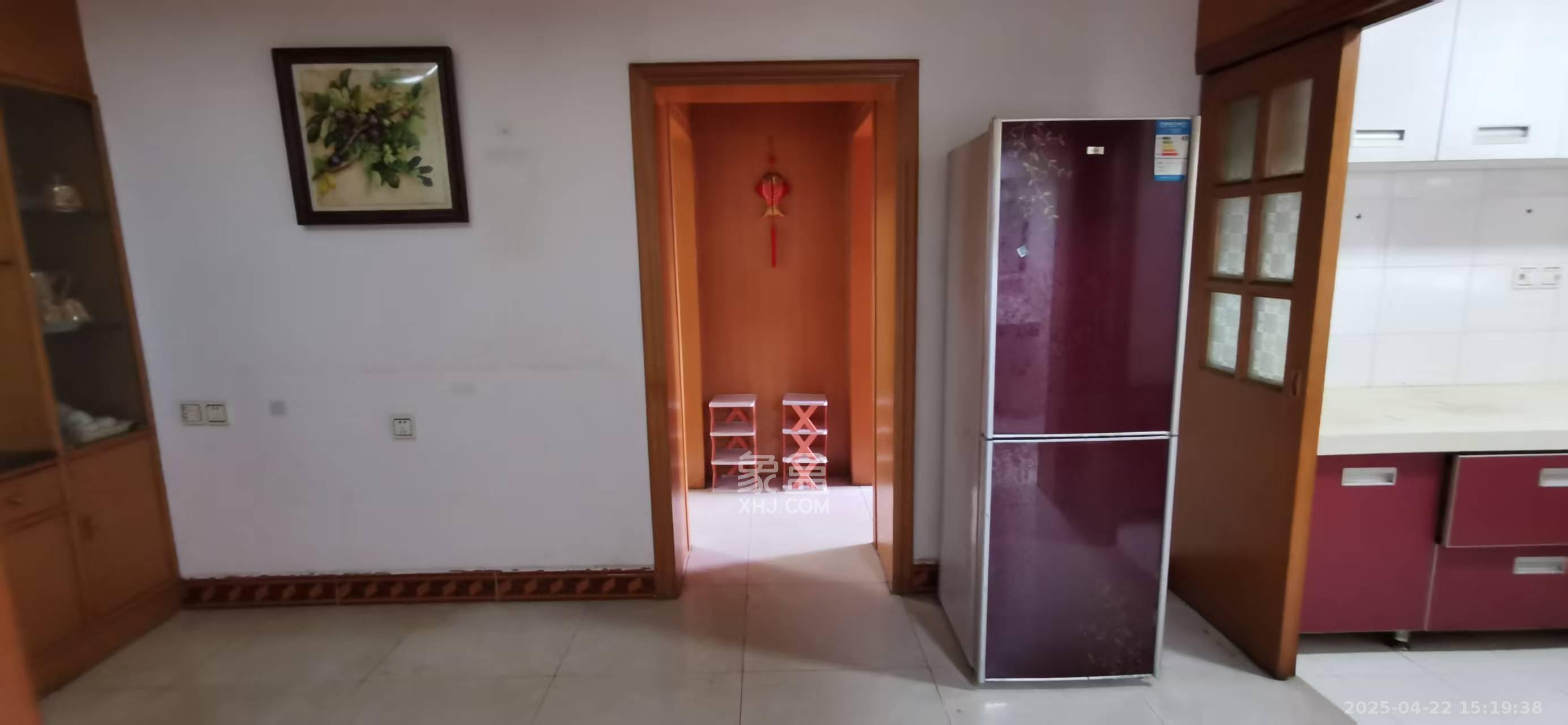 天心里散盘  3室1厅1卫    2400.0元/月 天心里散盘  3室1厅1卫    2400.0元/月室内图