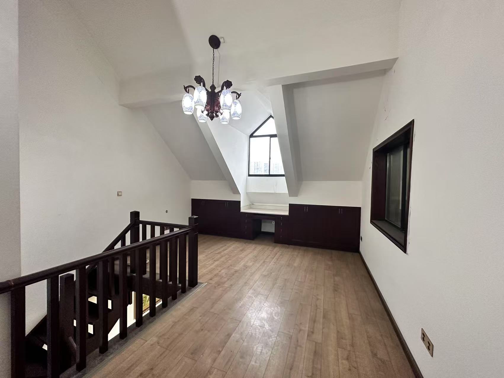 嘉盛华府 1室2厅2卫 70.8万 嘉盛华府 1室2厅2卫 70.8万室内图