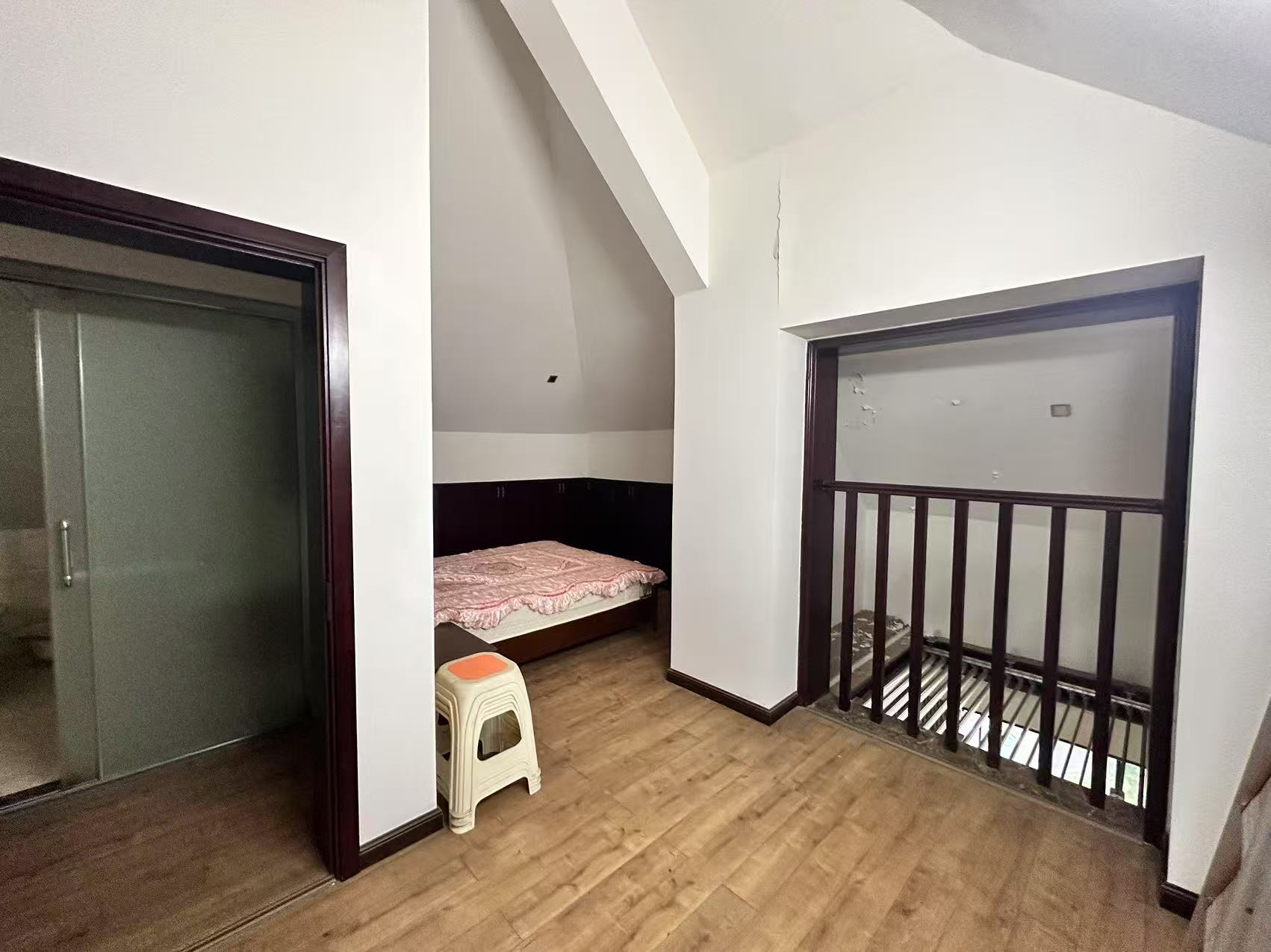 嘉盛华府 1室2厅2卫 70.8万 嘉盛华府 1室2厅2卫 70.8万室内图