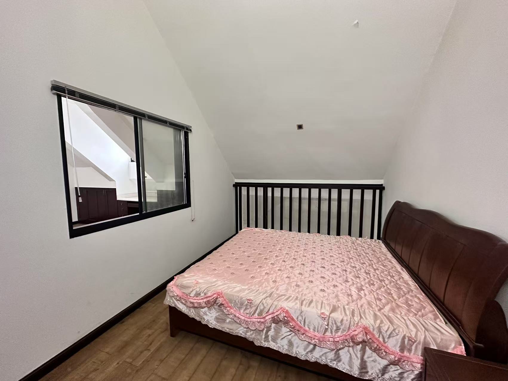 嘉盛华府 1室2厅2卫 70.8万 嘉盛华府 1室2厅2卫 70.8万室内图