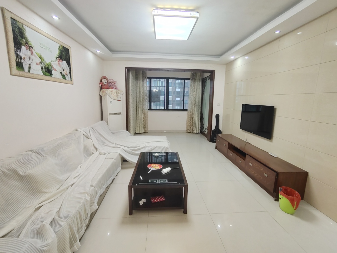 荷塘嘉苑 4室2厅2卫 52.8万 荷塘嘉苑 4室2厅2卫 52.8万室内图